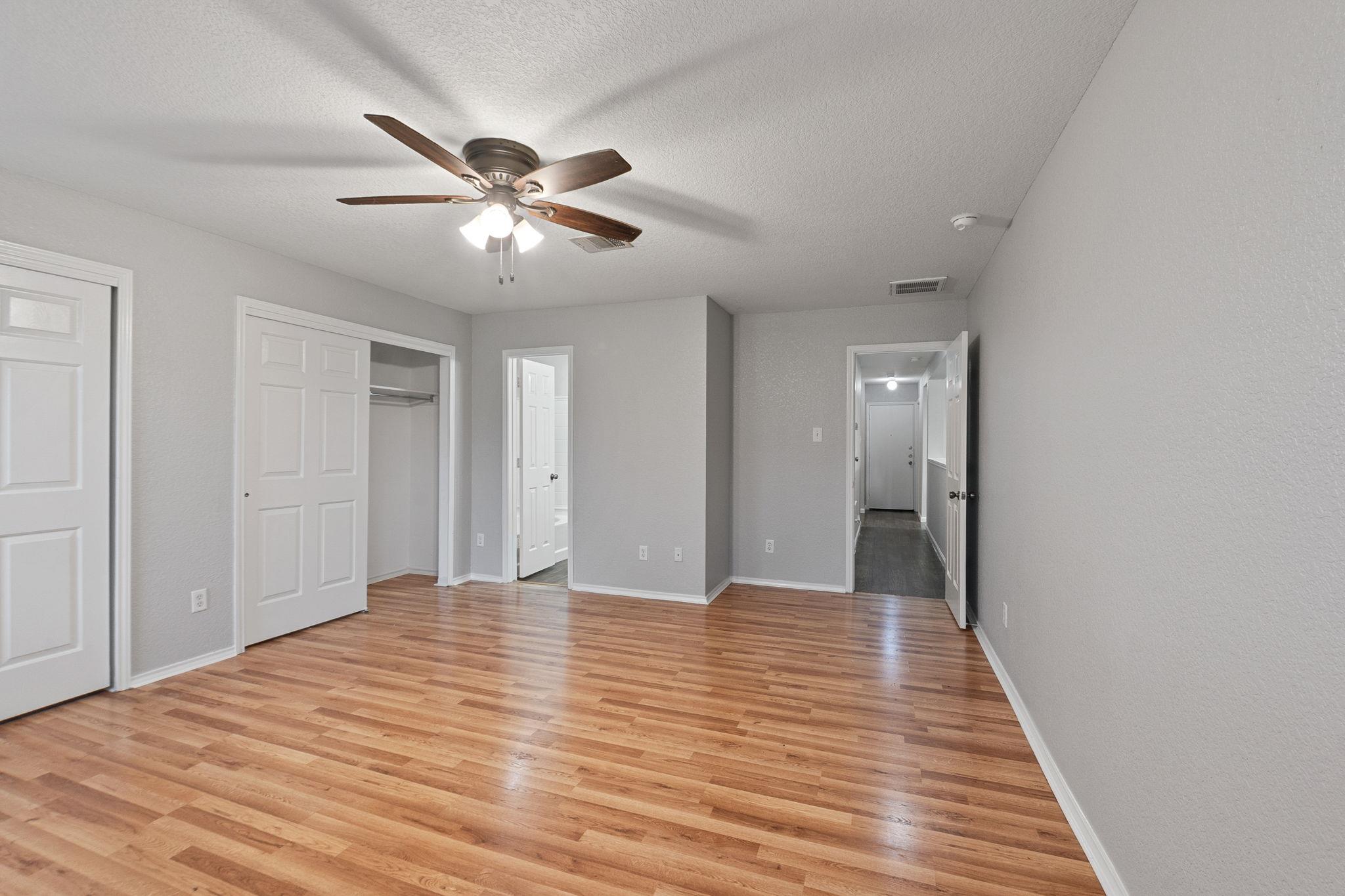 4209 Glacier Point Cv, Taylor, TX 76574