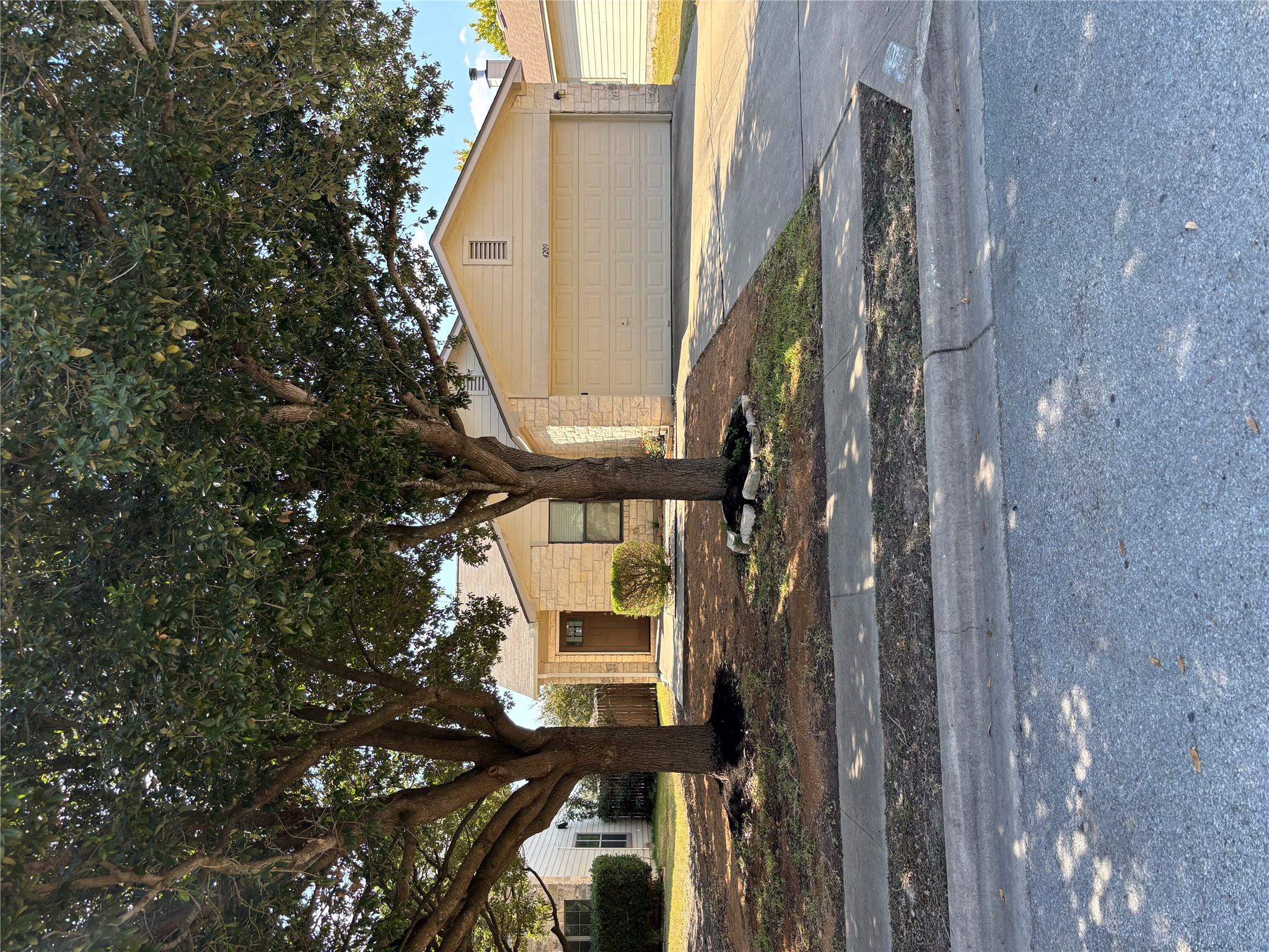 4209 Glacier Point Cv, Taylor, TX 76574