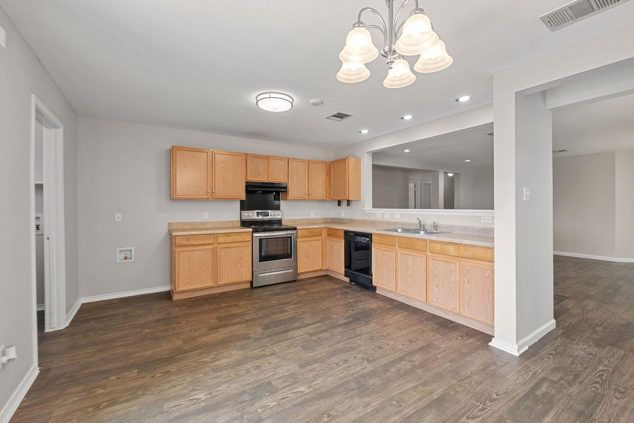 4209 Glacier Point Cv, Taylor, TX 76574