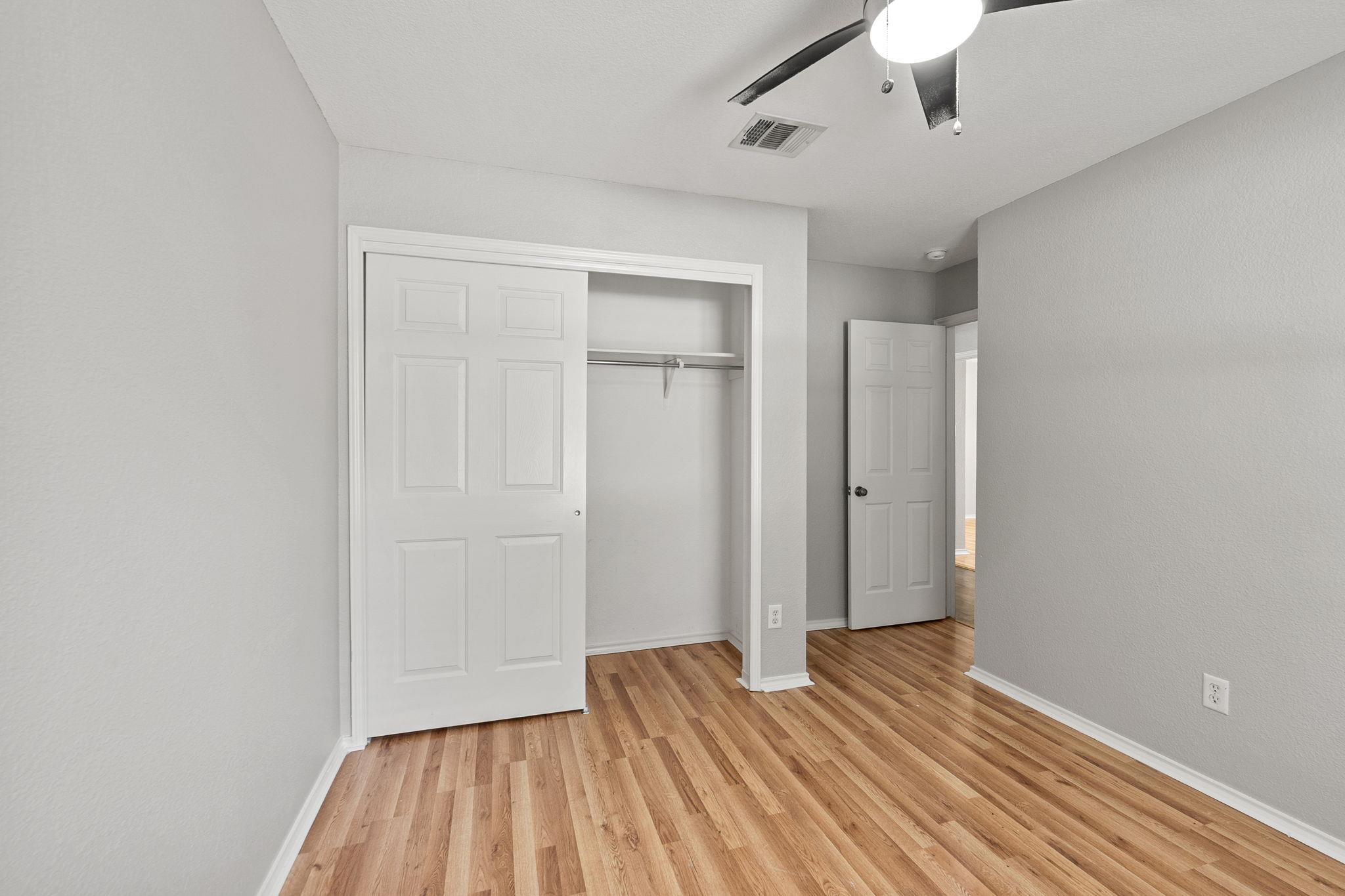 4209 Glacier Point Cv, Taylor, TX 76574