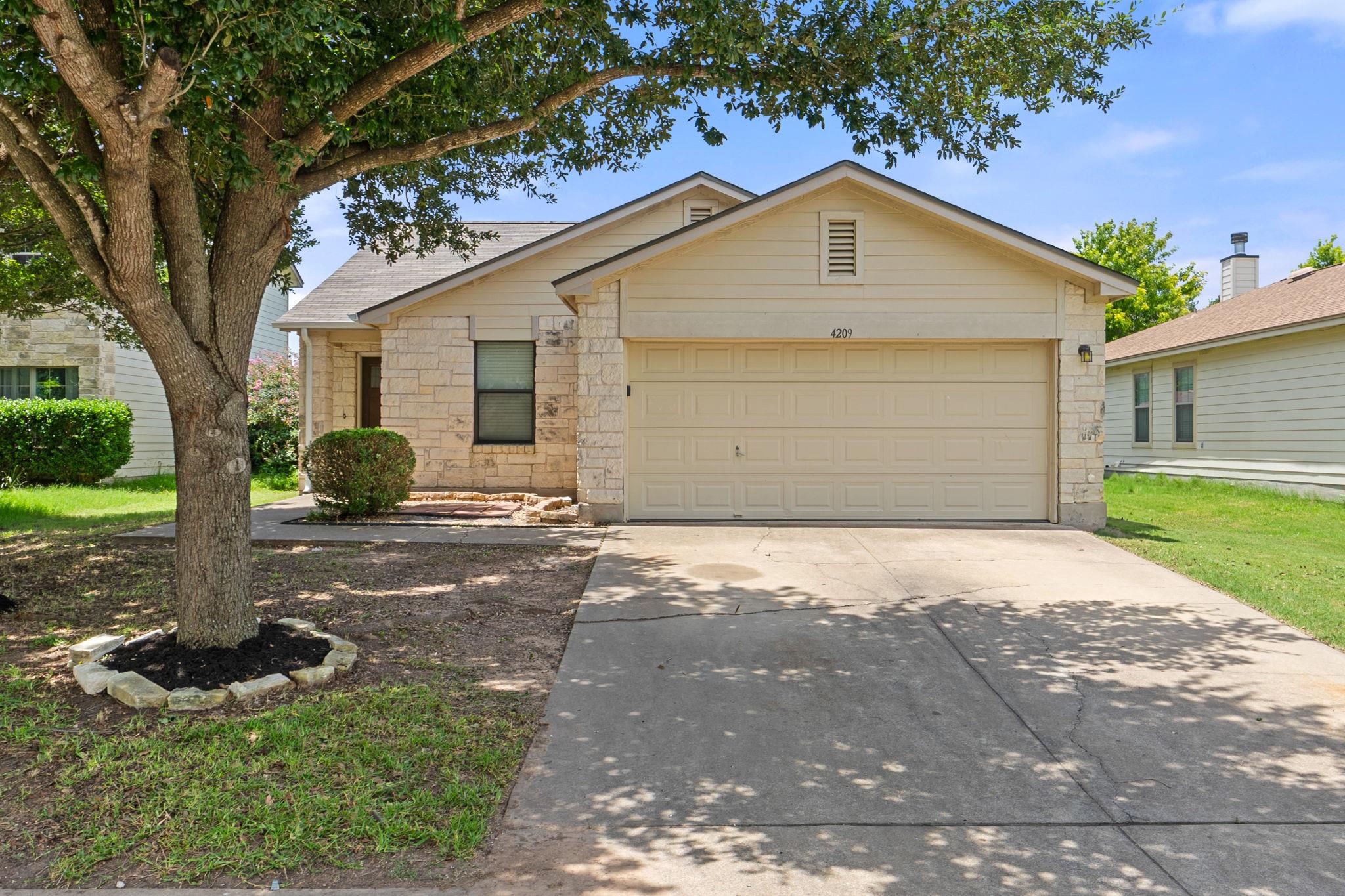 4209 Glacier Point Cv, Taylor, TX 76574