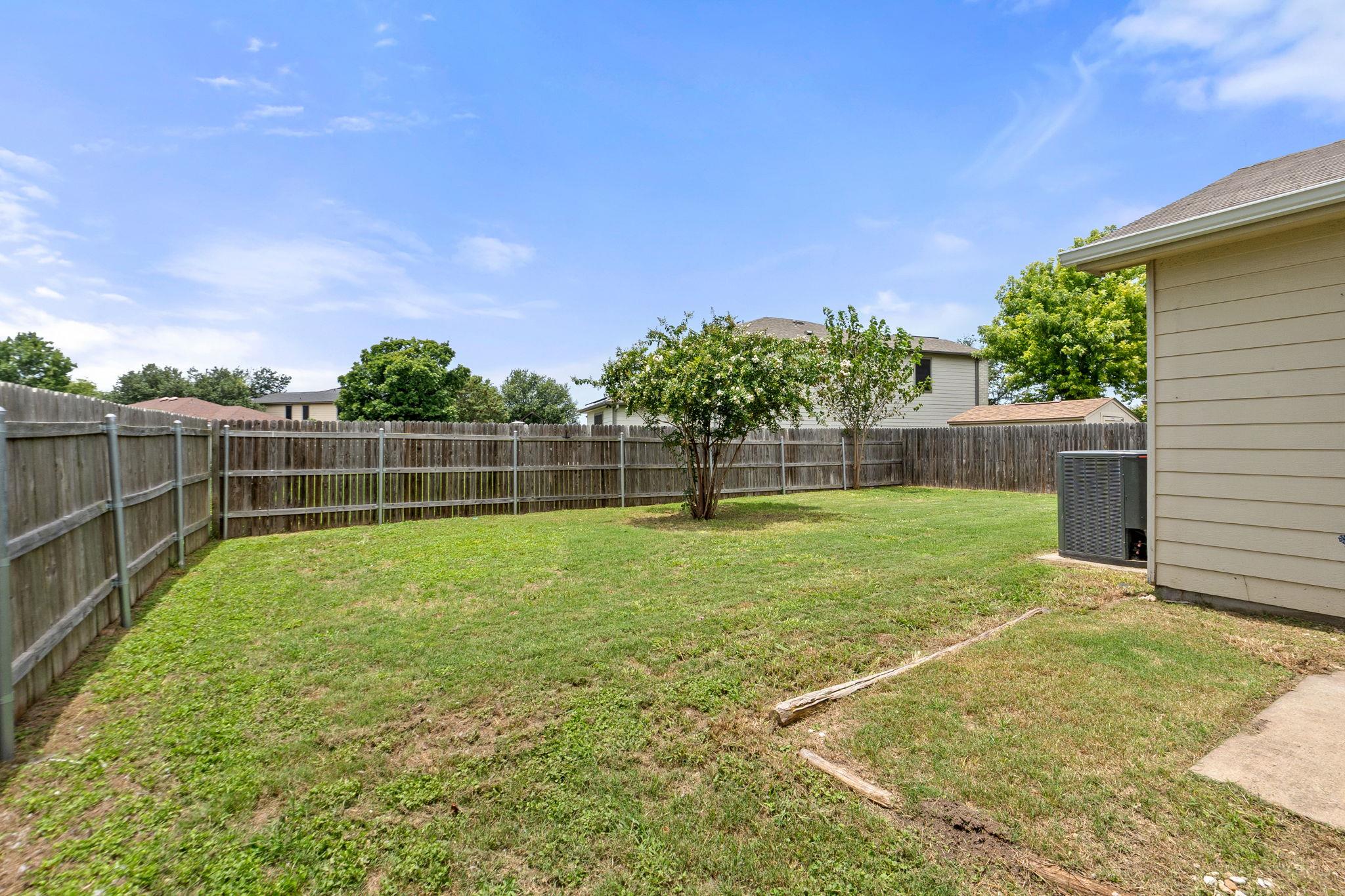 4209 Glacier Point Cv, Taylor, TX 76574