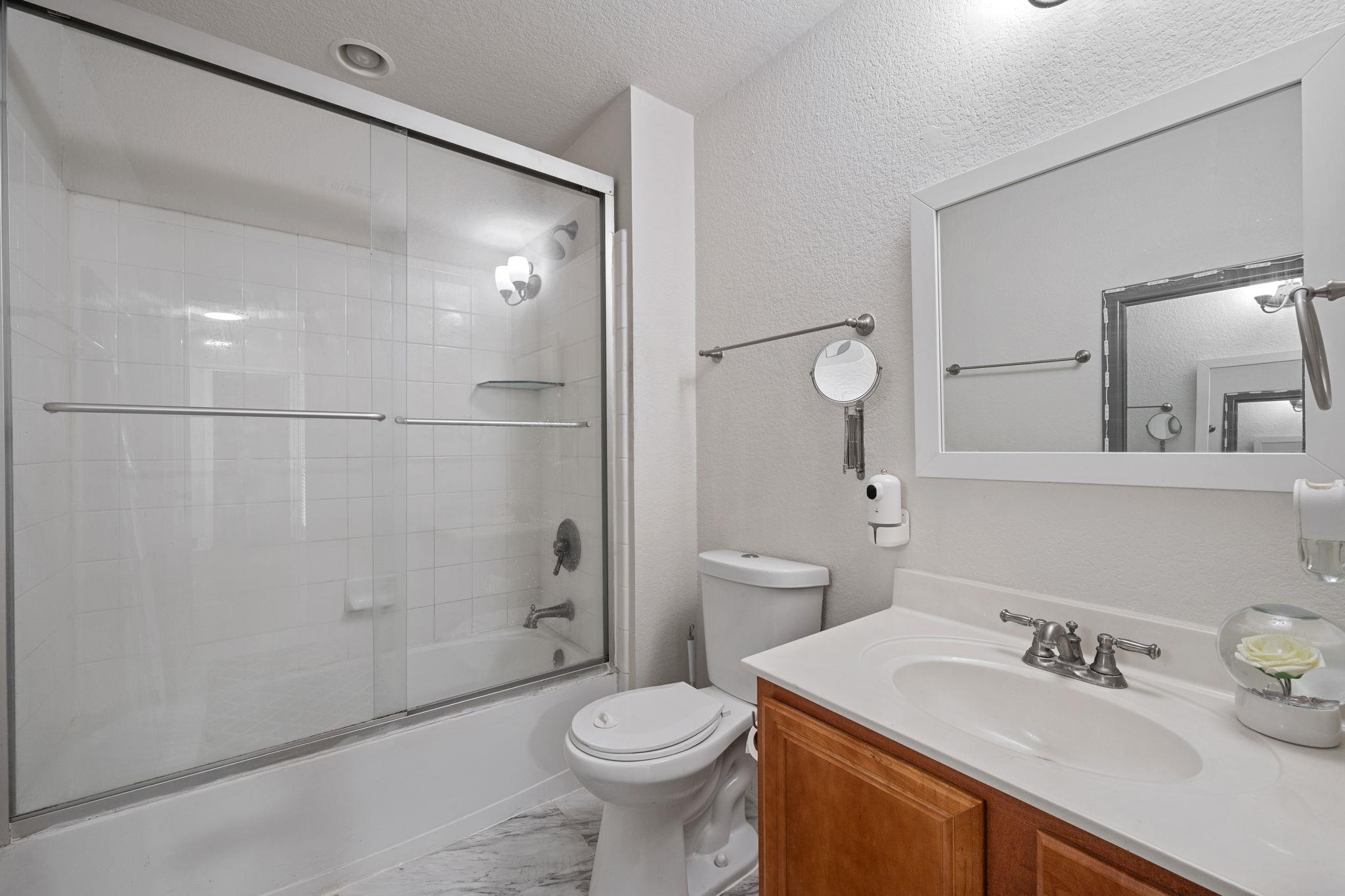5816 Welsh Way, Del Valle, TX 78617
