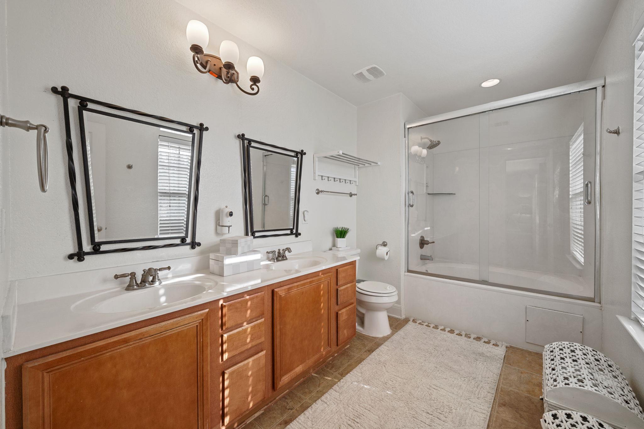 5816 Welsh Way, Del Valle, TX 78617