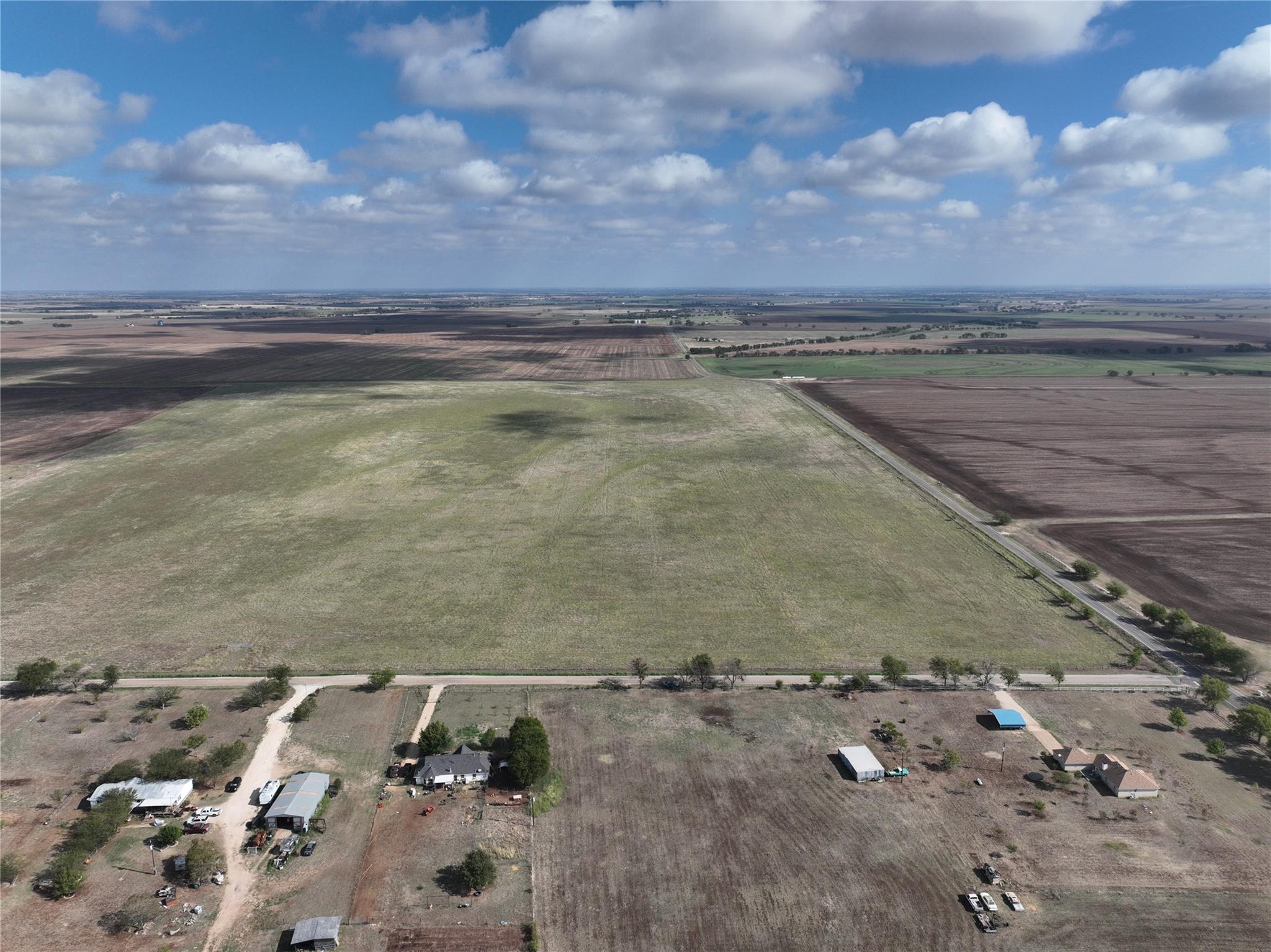 000 County Rd 269, Oglesby, TX 76561