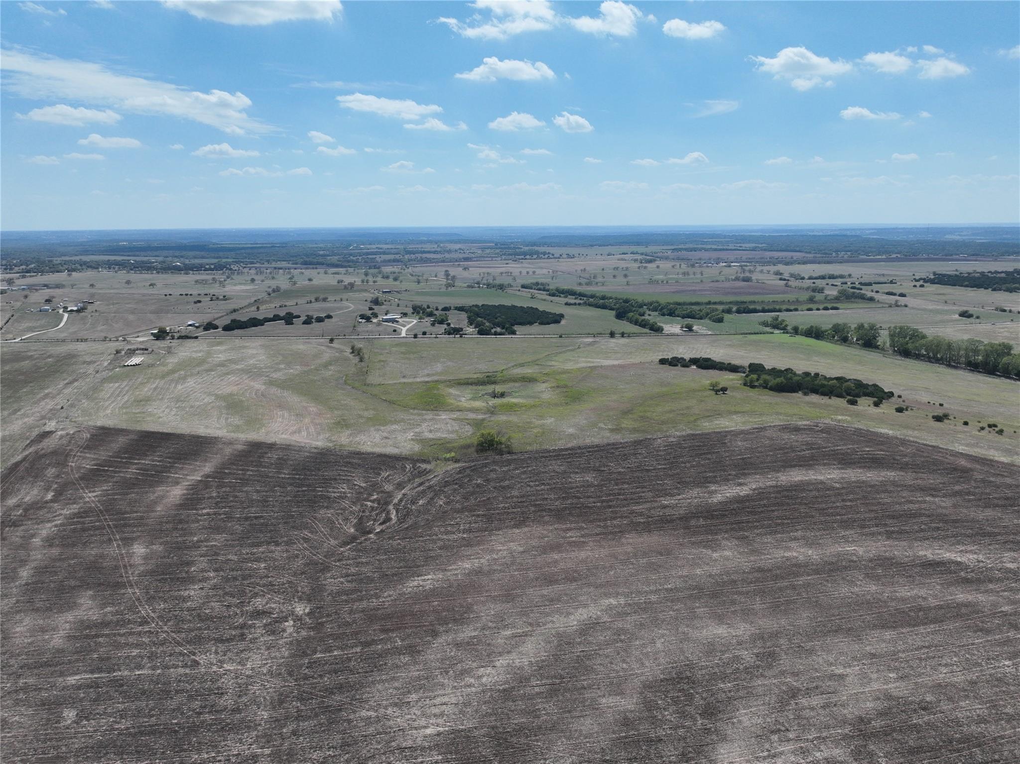 000 County Rd 269, Oglesby, TX 76561