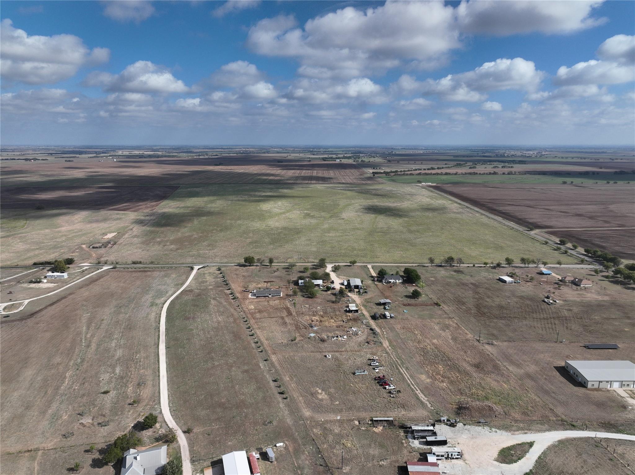 000 County Rd 269, Oglesby, TX 76561