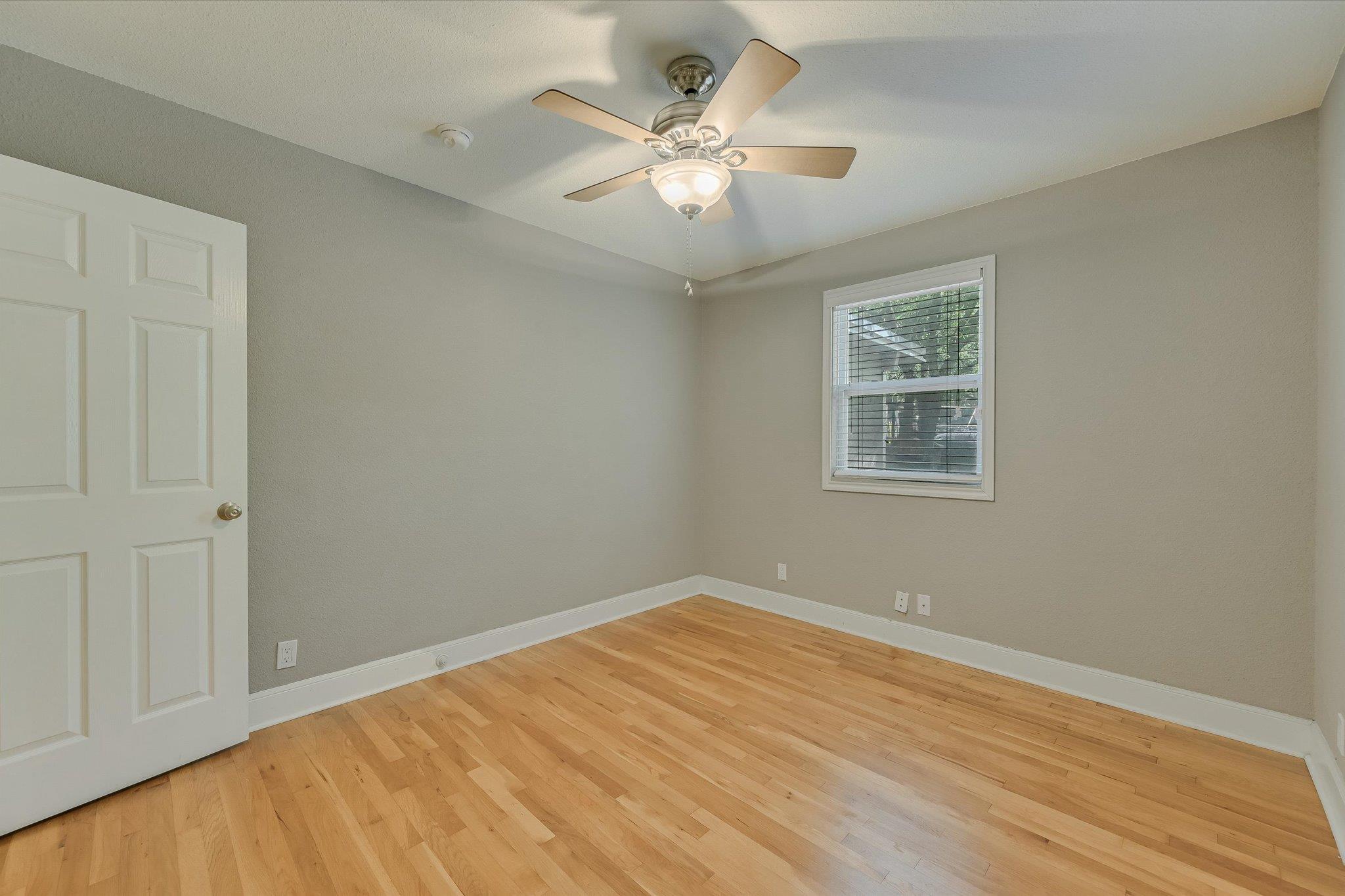 907 Chicon St, Austin, TX 78702