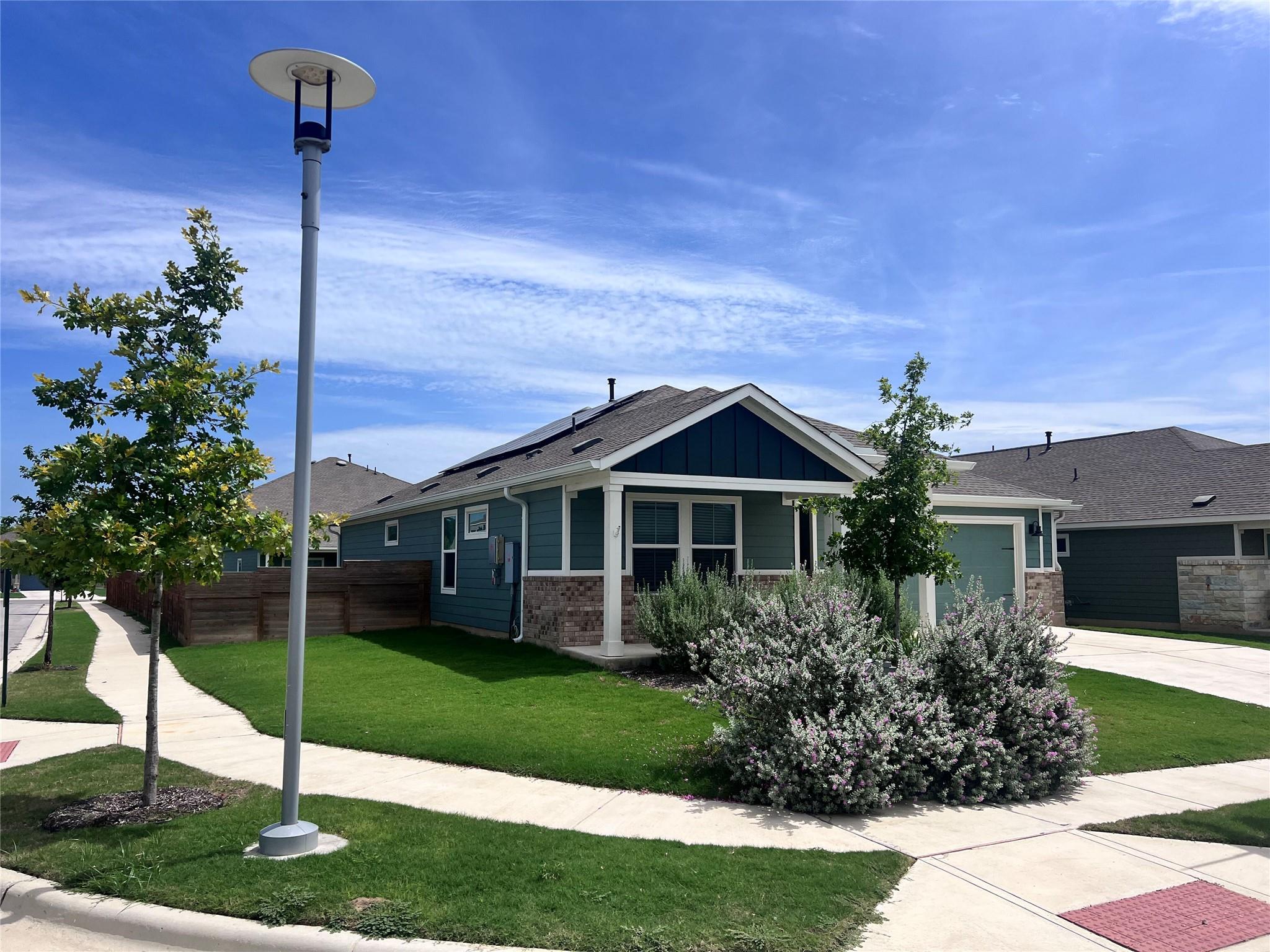 160 Santiago, Kyle, TX 78640
