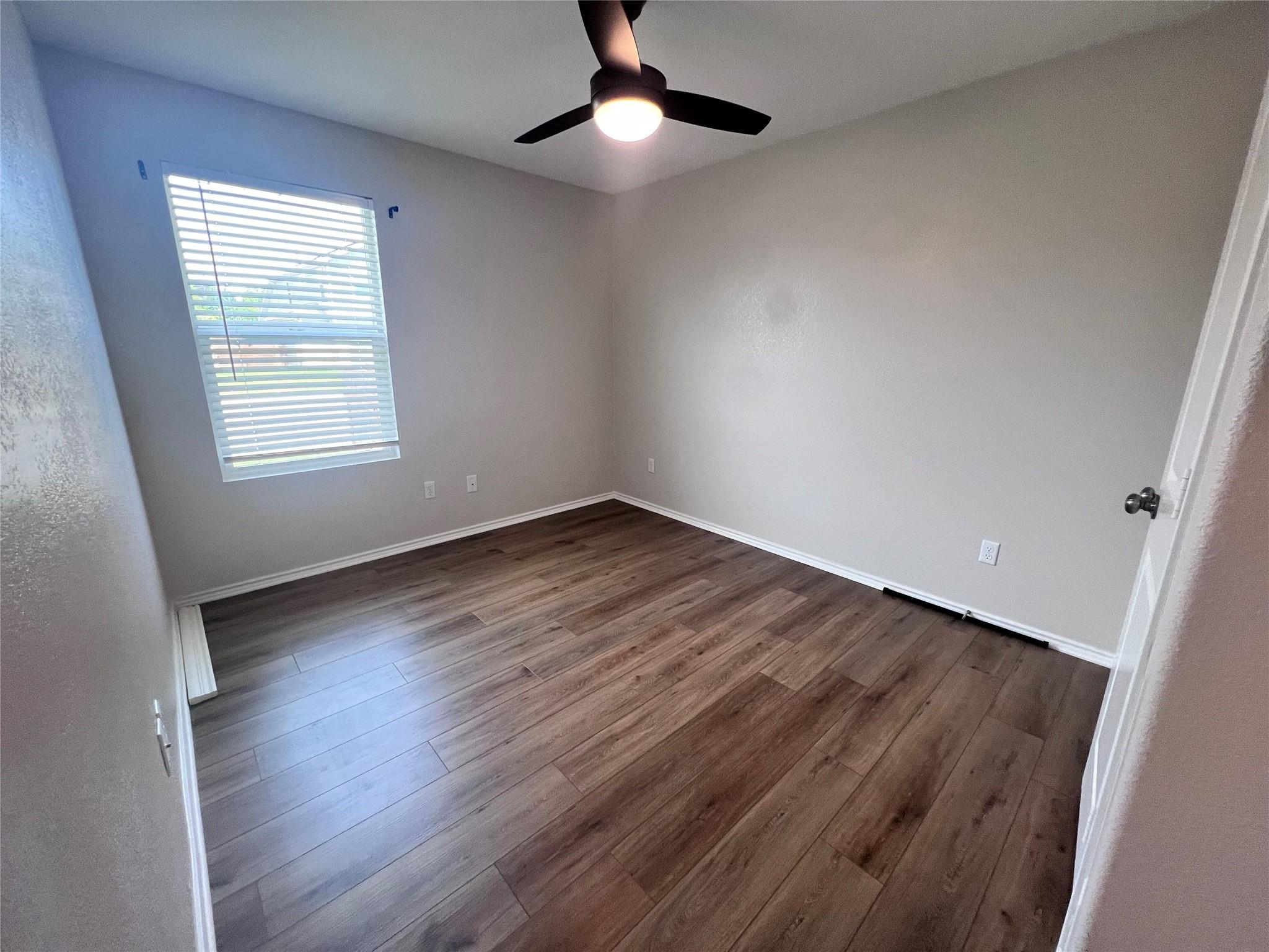 160 Santiago, Kyle, TX 78640