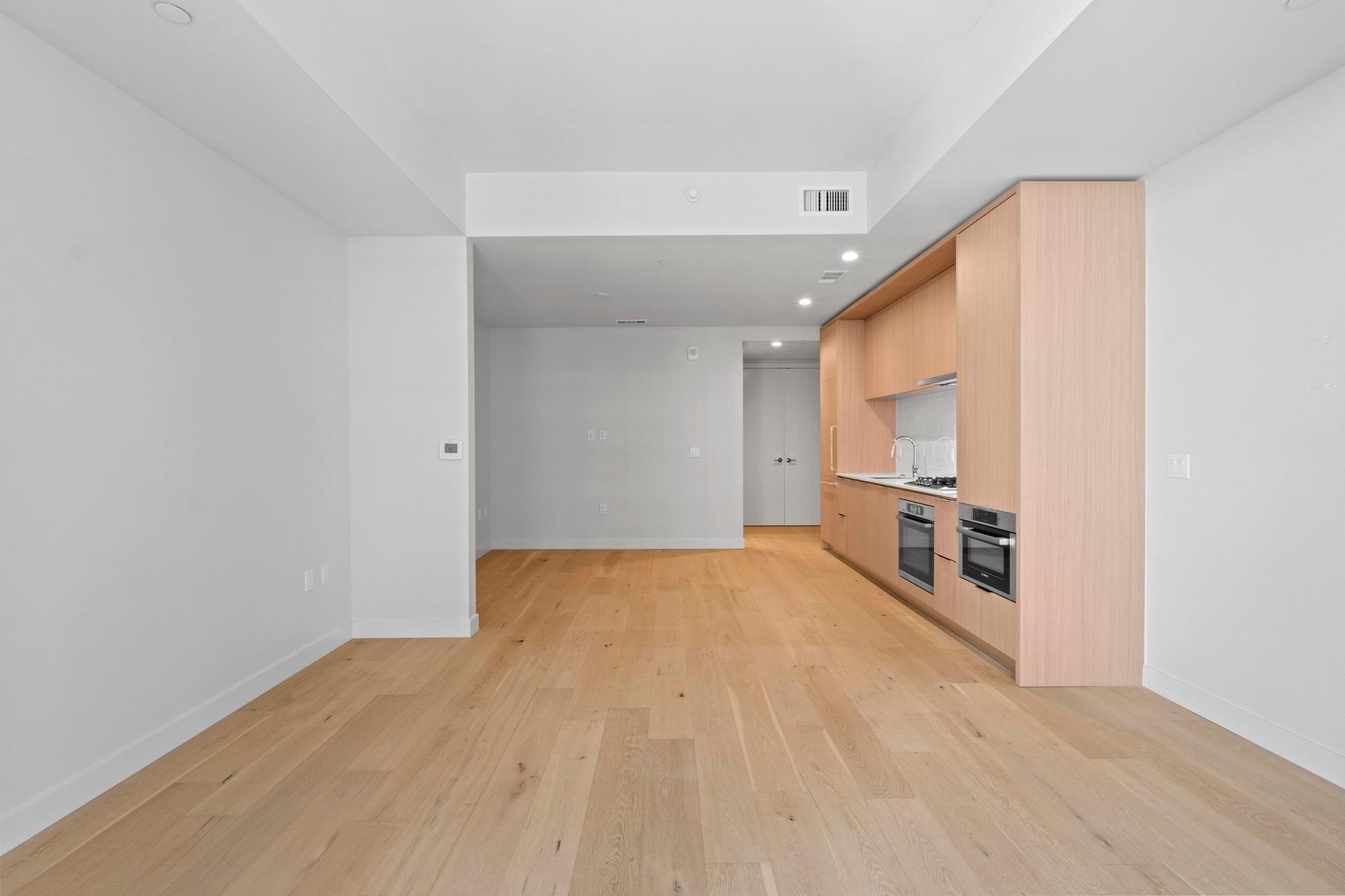 44 East Ave # 2106, Austin, TX 78701