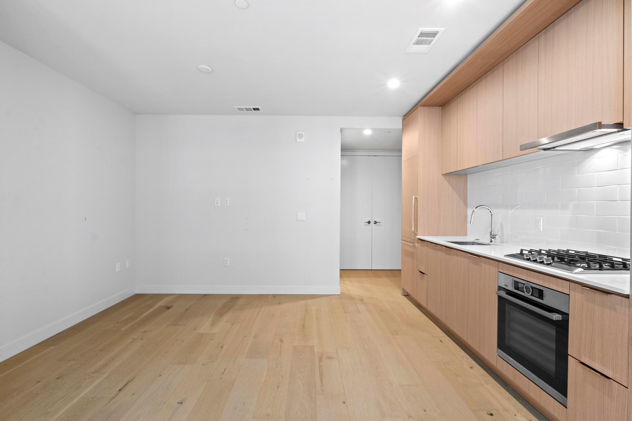44 East Ave # 2106, Austin, TX 78701