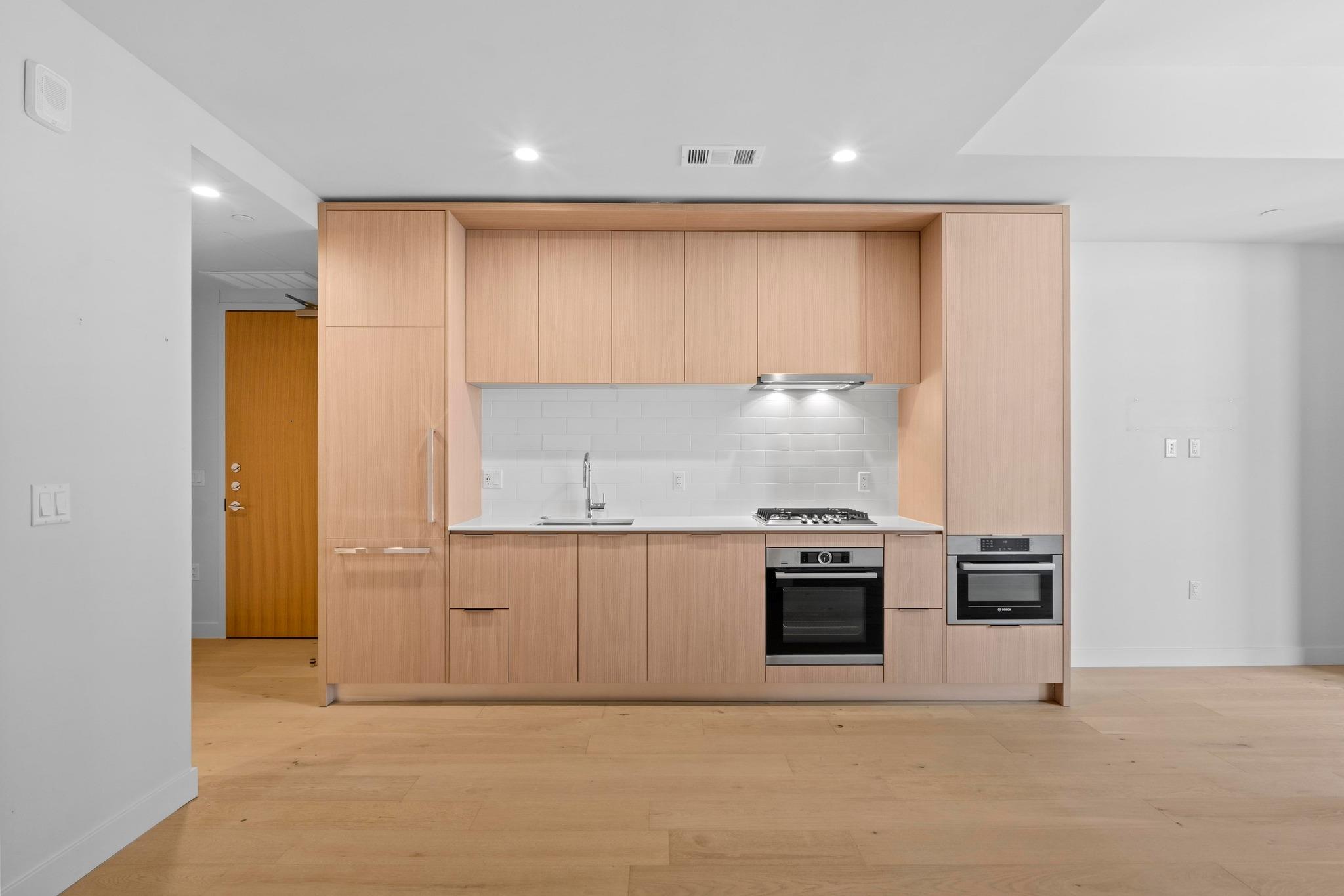 44 East Ave # 2106, Austin, TX 78701