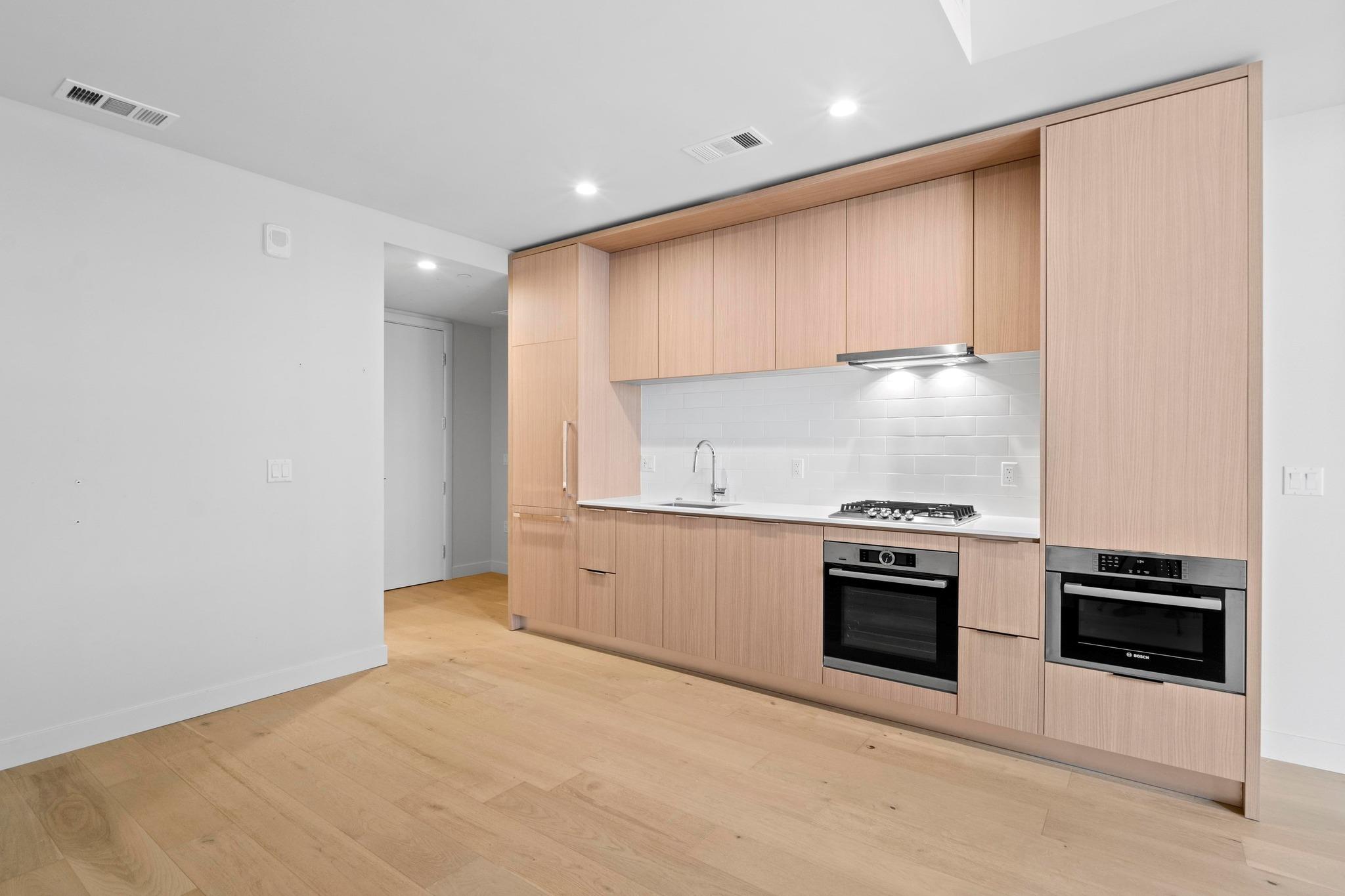 44 East Ave # 2106, Austin, TX 78701