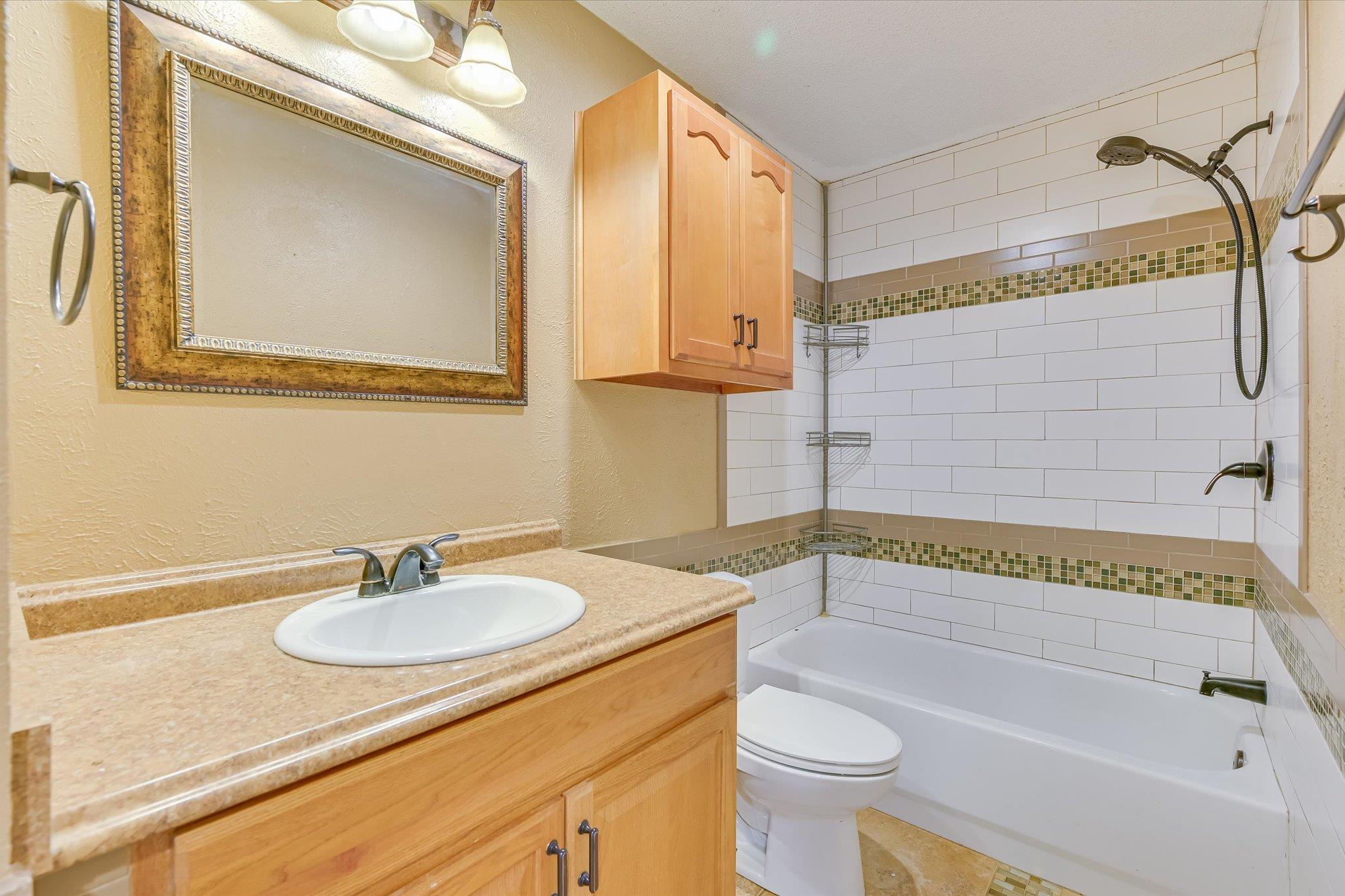 1800 Tamra Ct, Round Rock, TX 78681