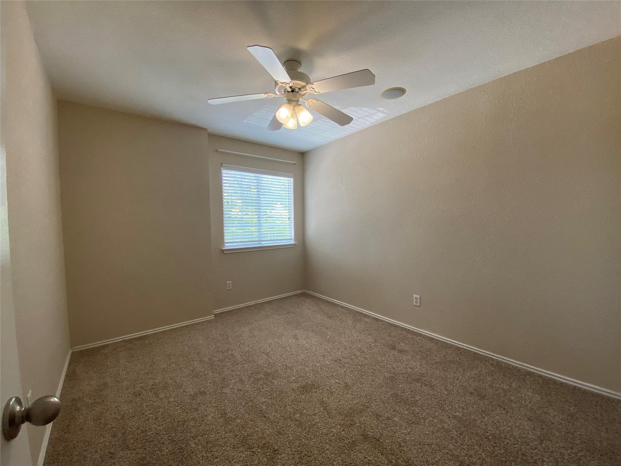 2000 Golden Sunrise Ln, Pflugerville, TX 78660