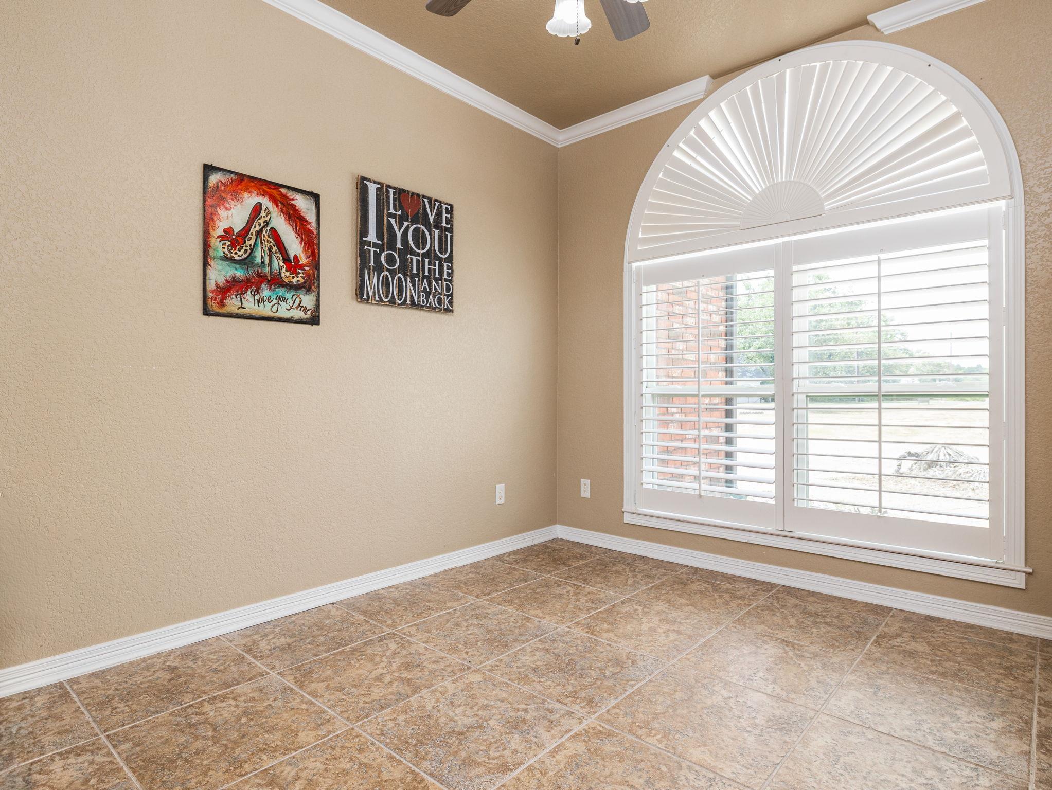 210 Lariat Lane, Burnet, TX 78611