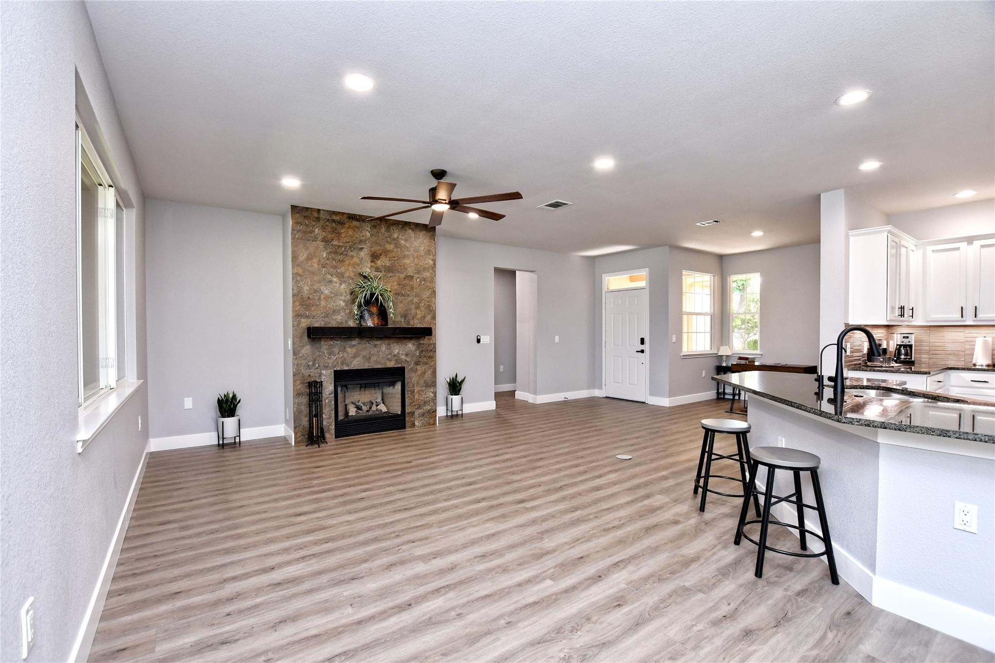 219 Red Poppy Trl, Georgetown, TX 78633