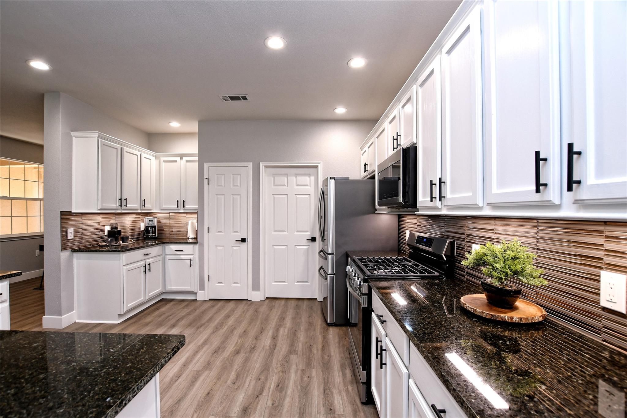 219 Red Poppy Trl, Georgetown, TX 78633