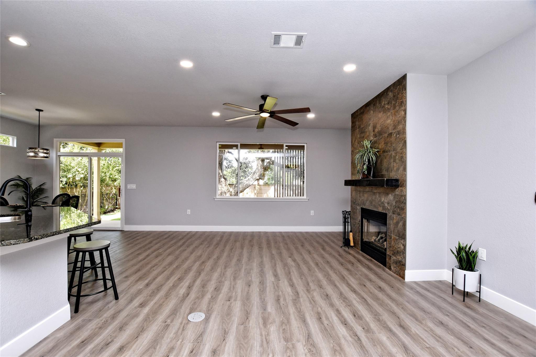 219 Red Poppy Trl, Georgetown, TX 78633