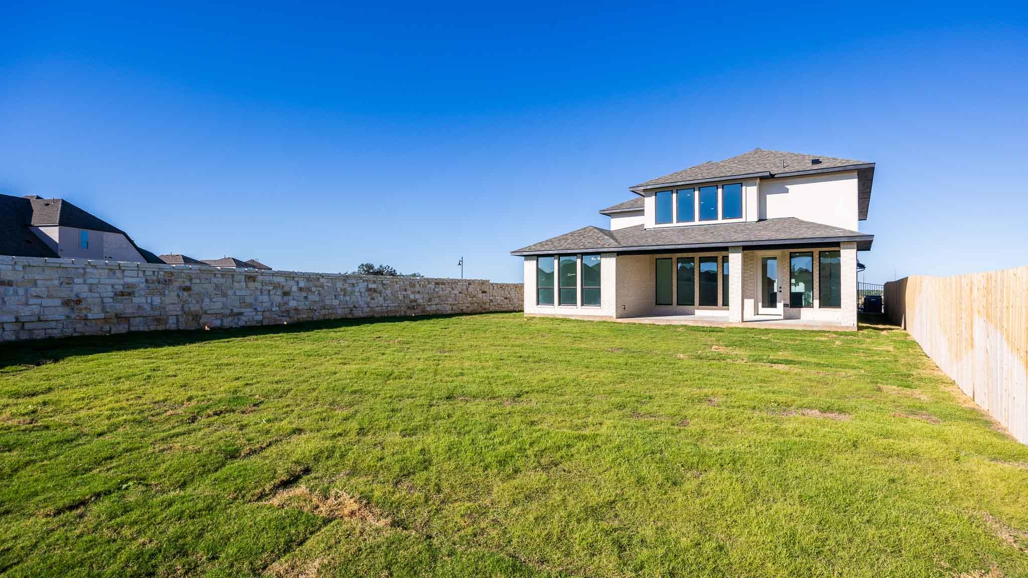 113 Keuchel Ln, Liberty Hill, TX 78642