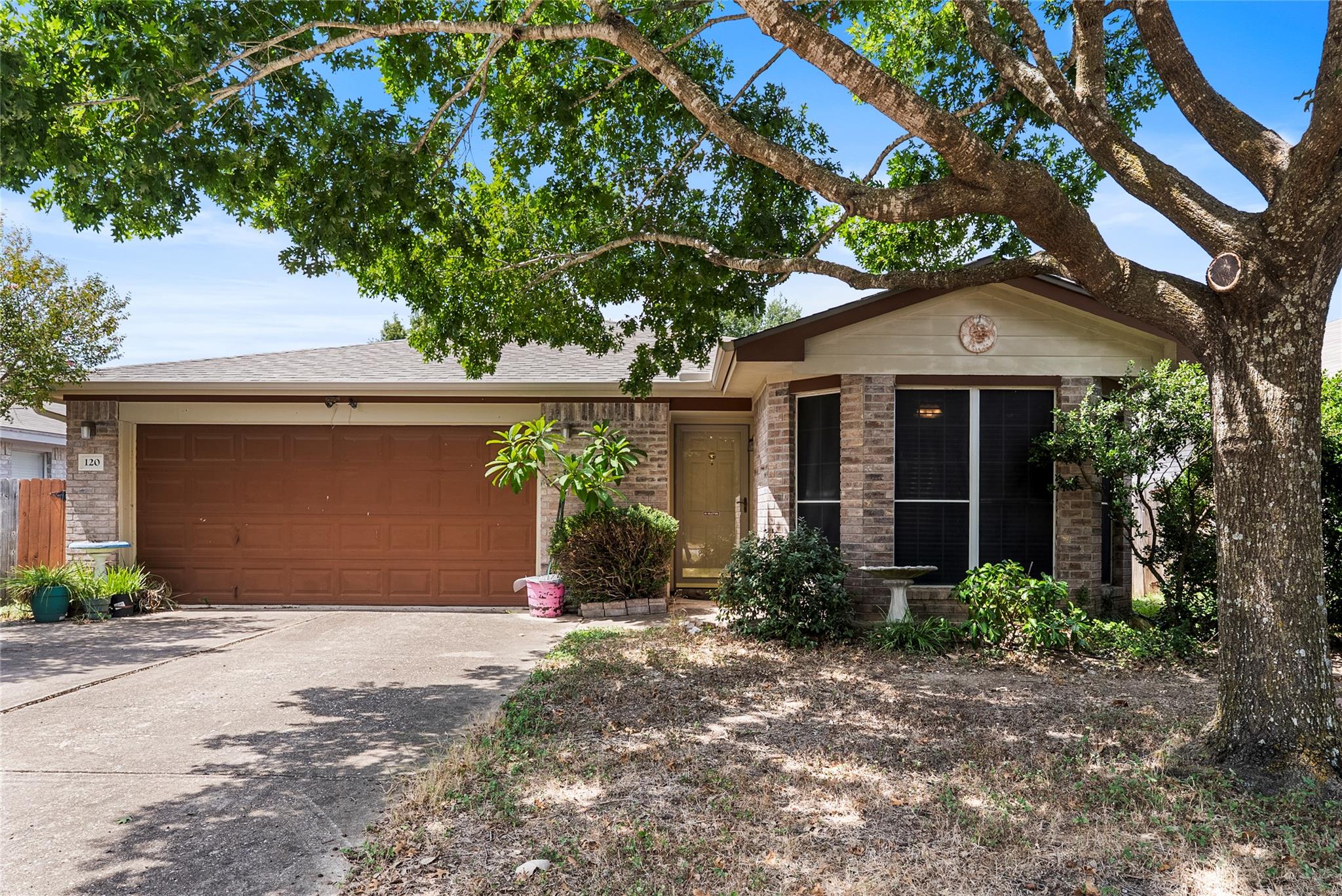 120 Shenandoah Trl, Elgin, TX 78621
