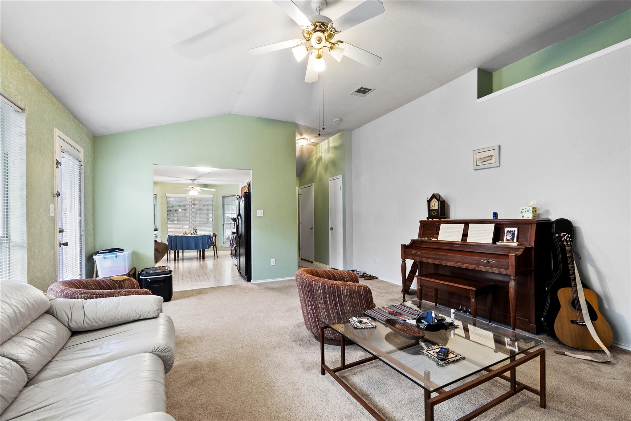 120 Shenandoah Trl, Elgin, TX 78621