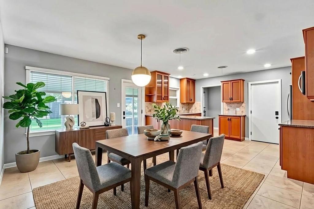 1405 Briarcliff Blvd, Austin, TX 78723