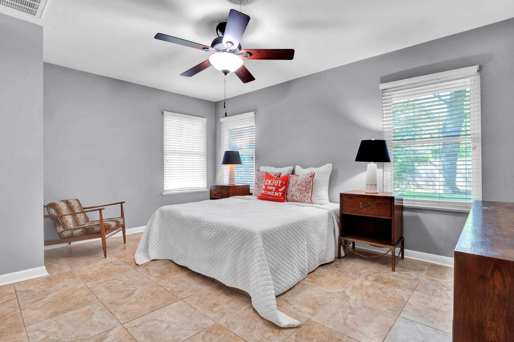 1405 Briarcliff Blvd, Austin, TX 78723