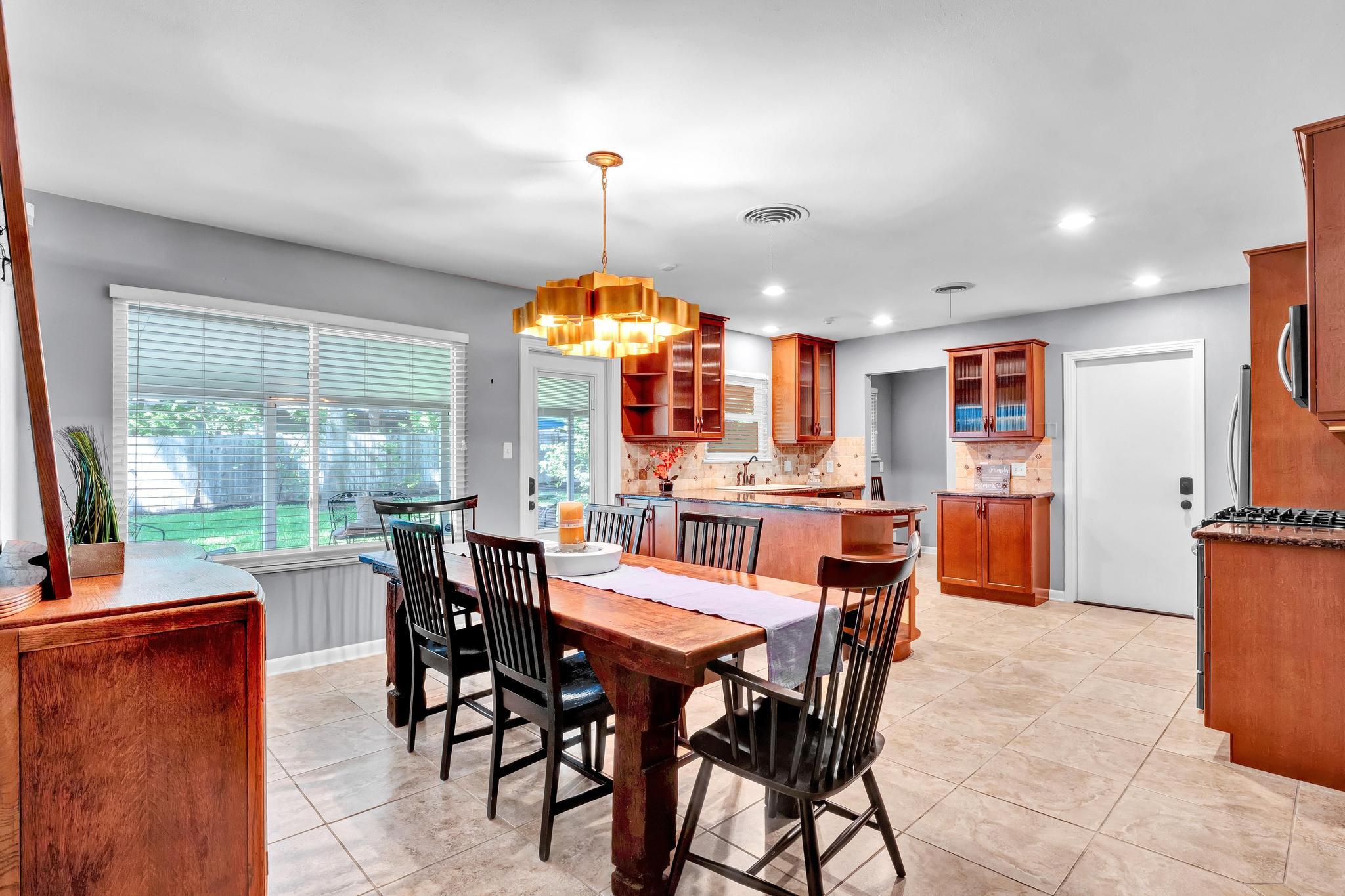 1405 Briarcliff Blvd, Austin, TX 78723