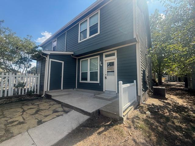 5689 Fergus # B, Kyle, TX 78640