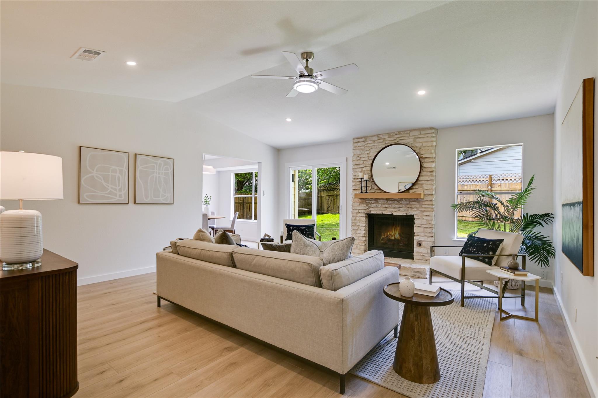 8103 Pilgrims Pl, Austin, TX 78759