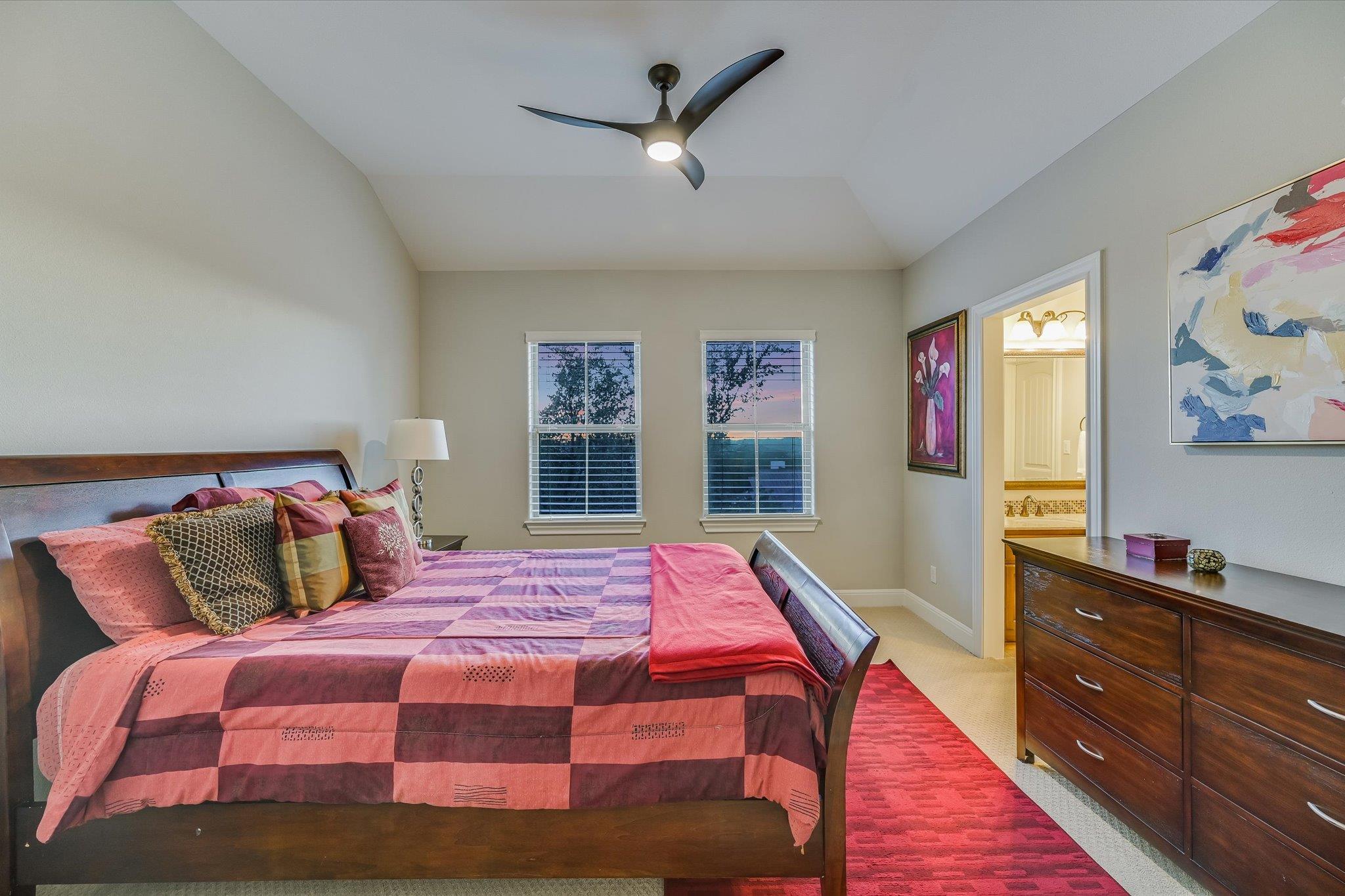 804 Rough Hollow Dr, Lakeway, TX 78734
