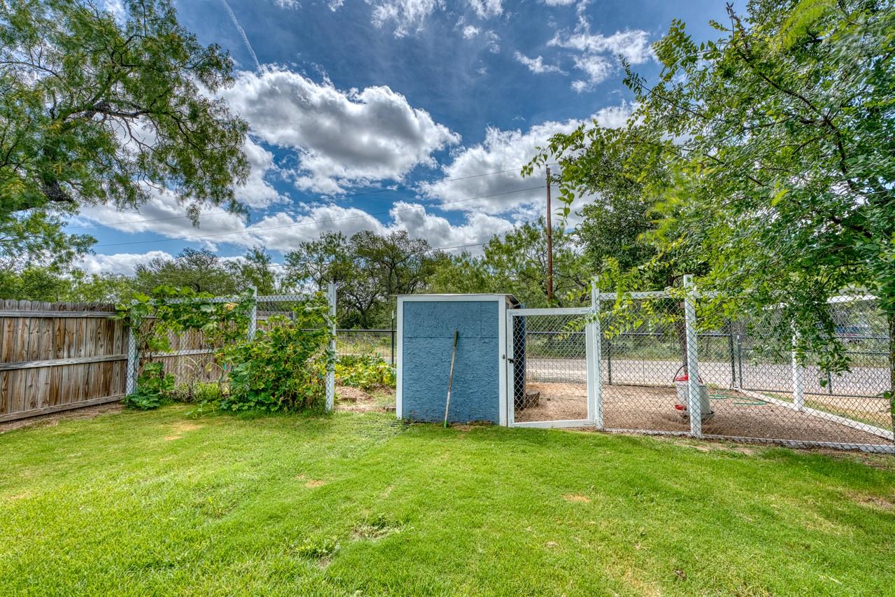 1306 Prairie Creek Dr, Marble Falls, TX 78654