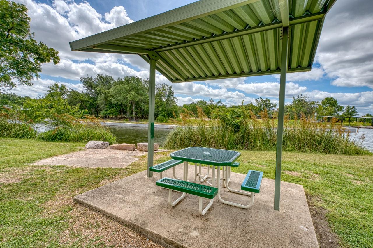 1306 Prairie Creek Dr, Marble Falls, TX 78654