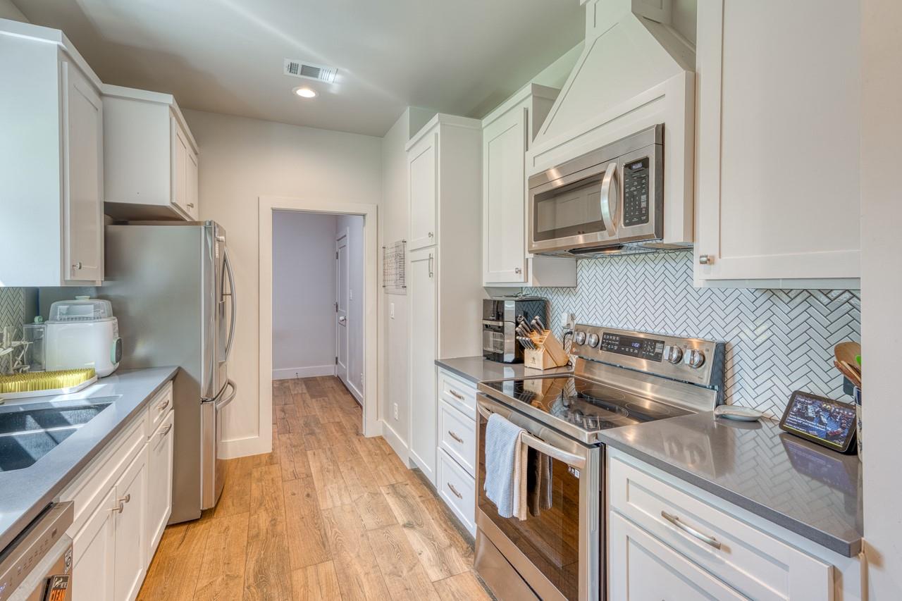 1306 Prairie Creek Dr, Marble Falls, TX 78654