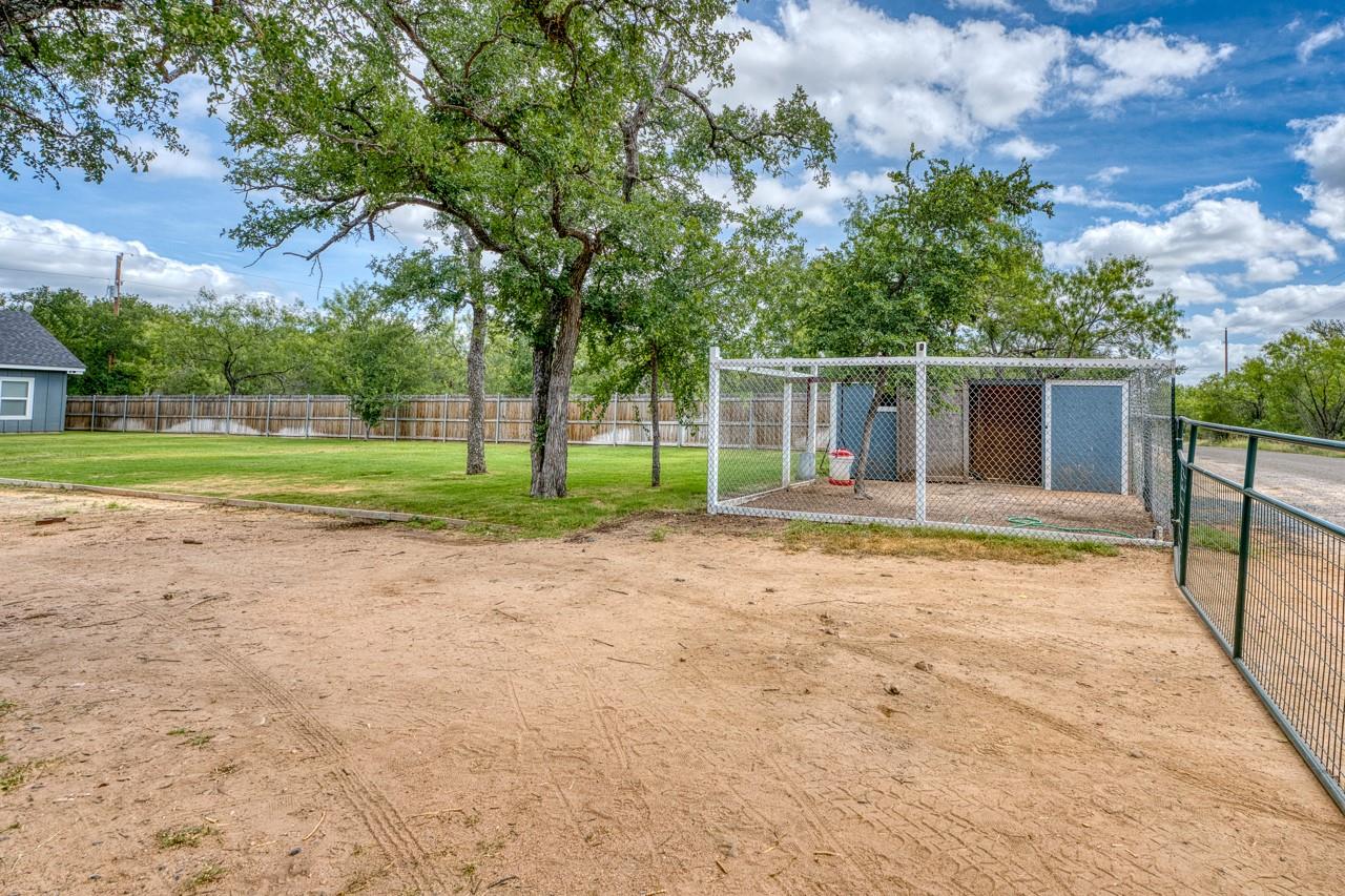 1306 Prairie Creek Dr, Marble Falls, TX 78654