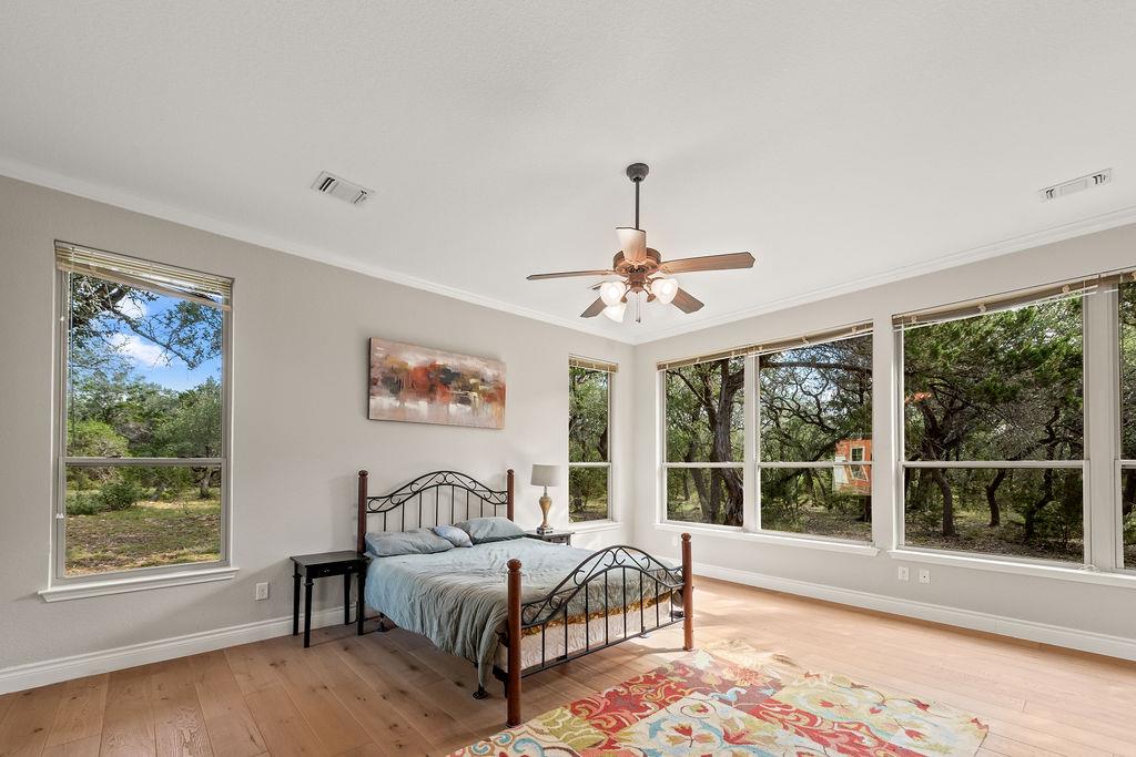 300 Round Rock Rd, Wimberley, TX 78676