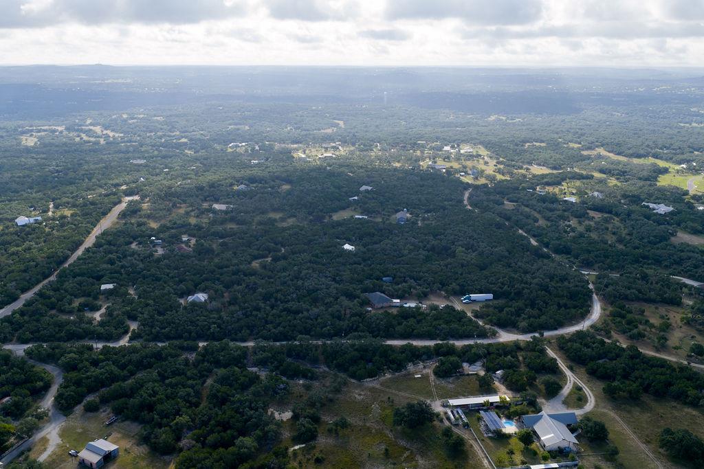 300 Round Rock Rd, Wimberley, TX 78676