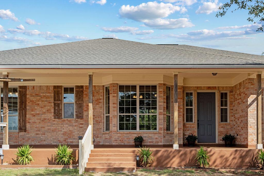 300 Round Rock Rd, Wimberley, TX 78676