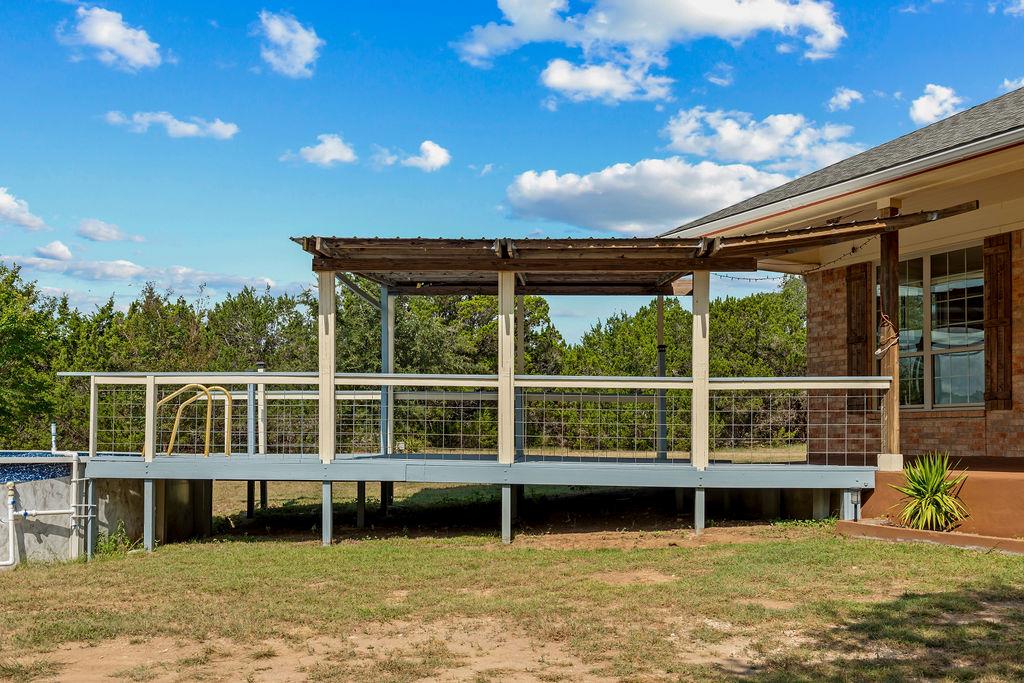 300 Round Rock Rd, Wimberley, TX 78676