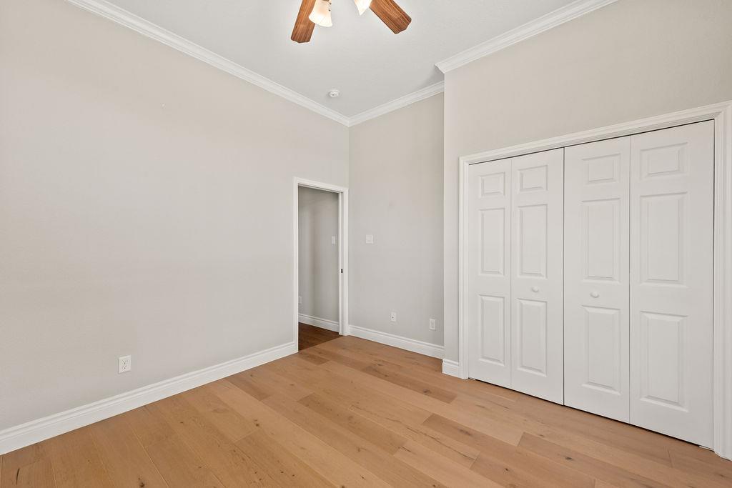 300 Round Rock Rd, Wimberley, TX 78676