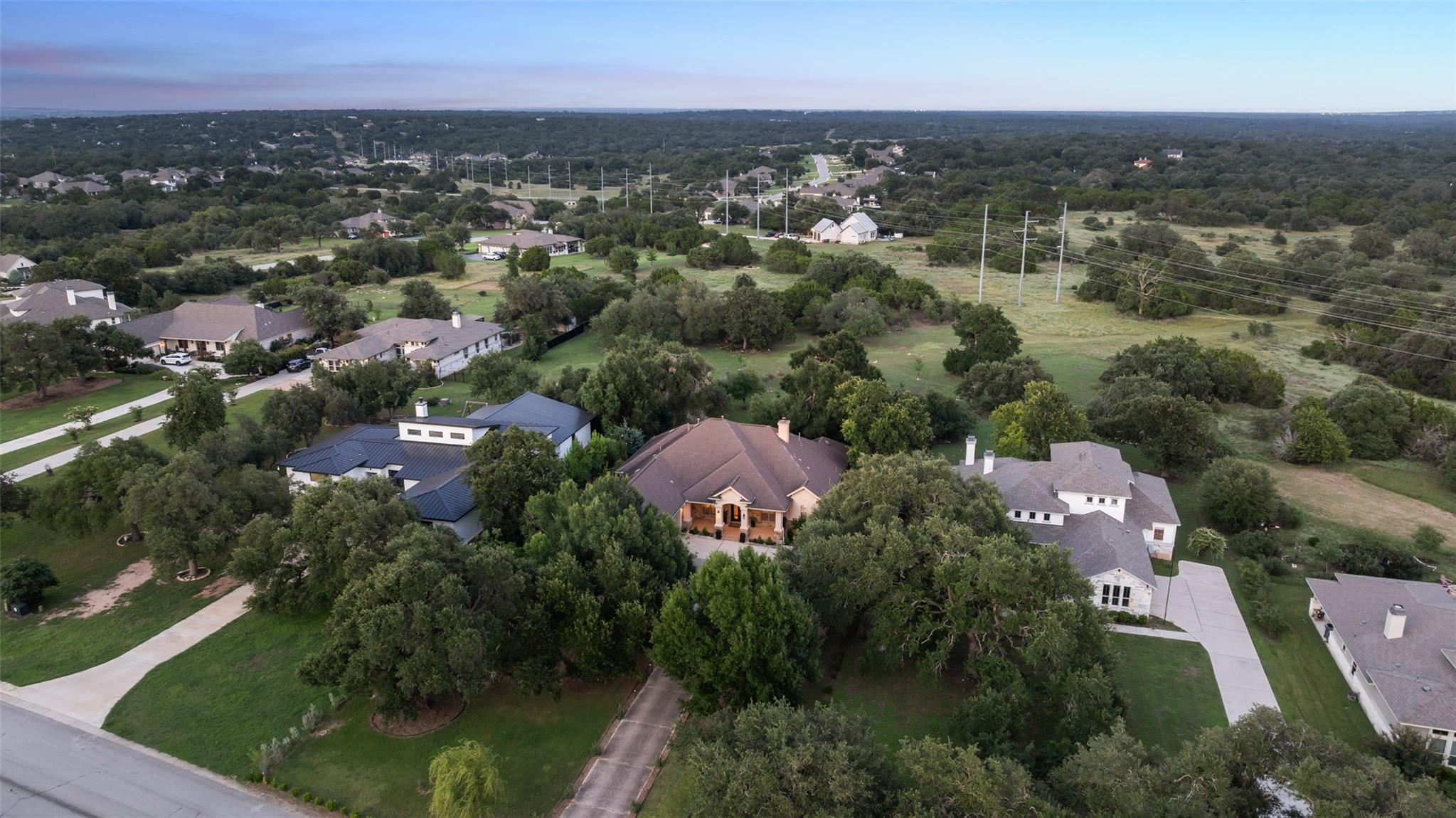 10298 Brangus Rd, Driftwood, TX 78619