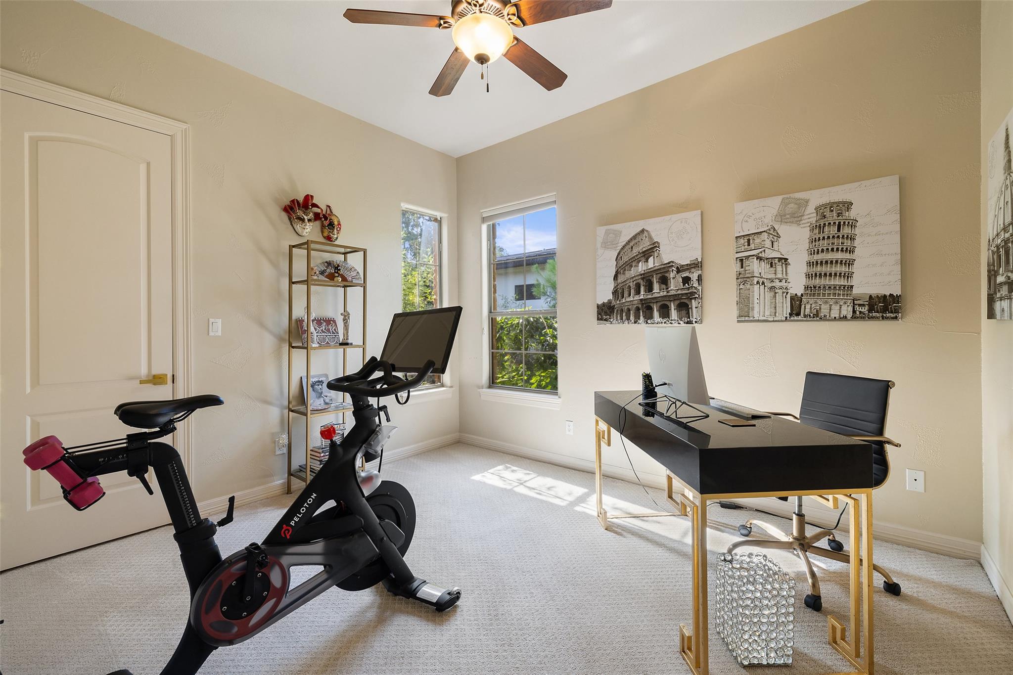 10298 Brangus Rd, Driftwood, TX 78619