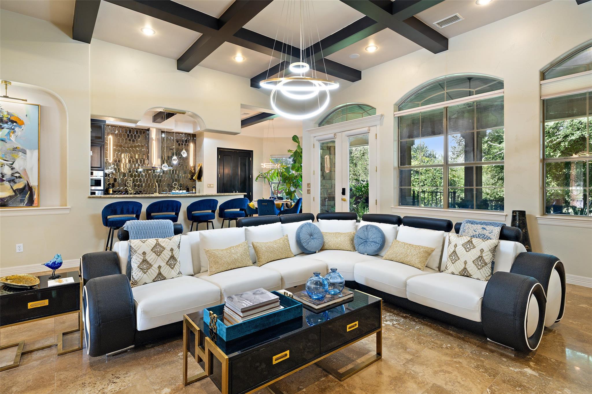 10298 Brangus Rd, Driftwood, TX 78619