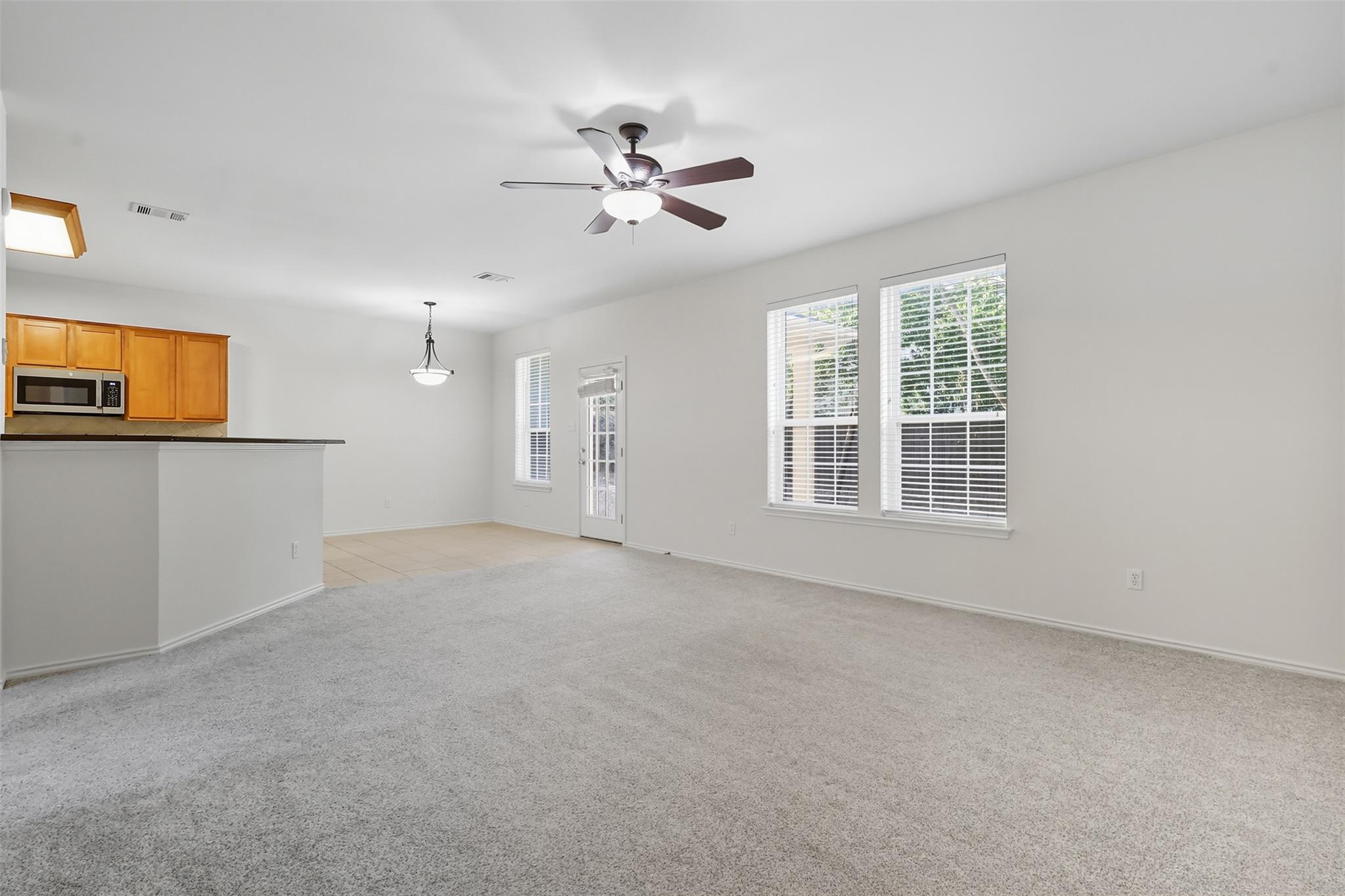 103 Hal Sutton Cv, Round Rock, TX 78664