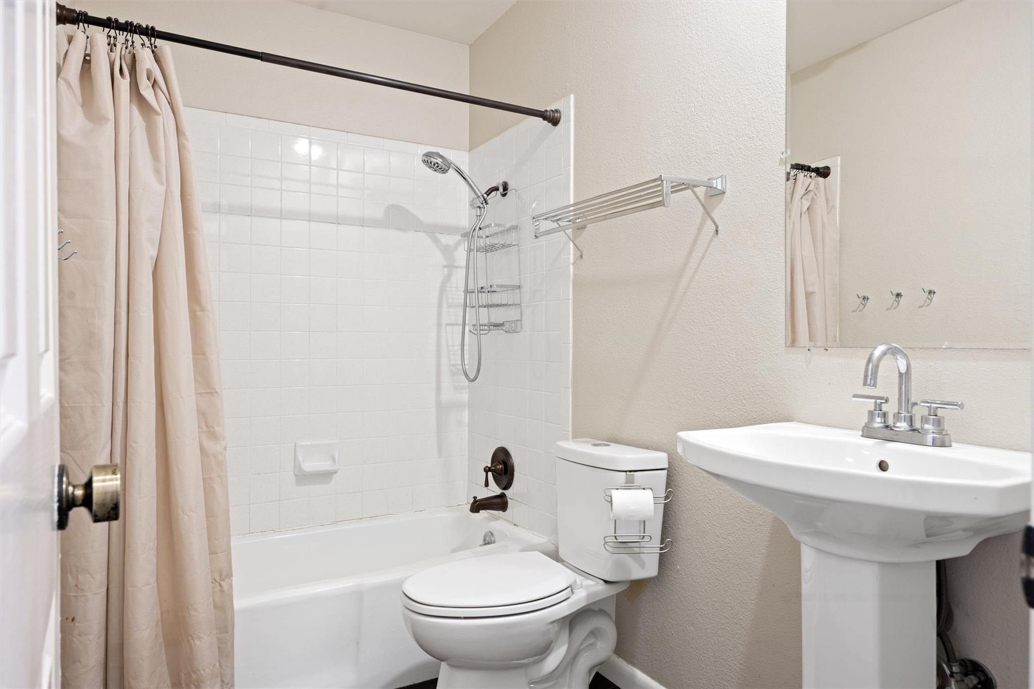 413 Ridgecrest Rd, Georgetown, TX 78628