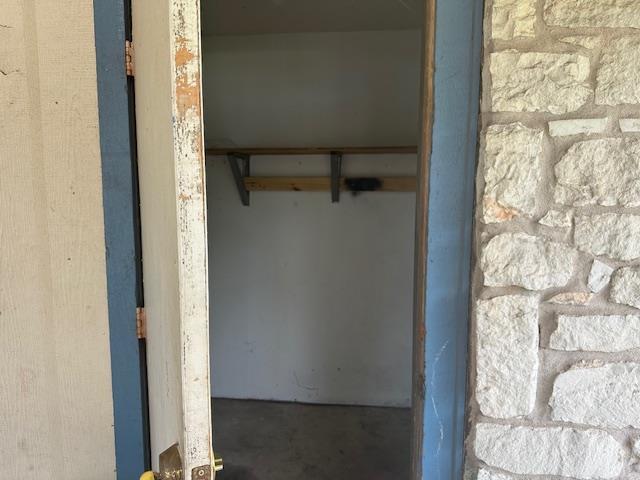 6912 Branchwood Dr # B, Austin, TX 78744