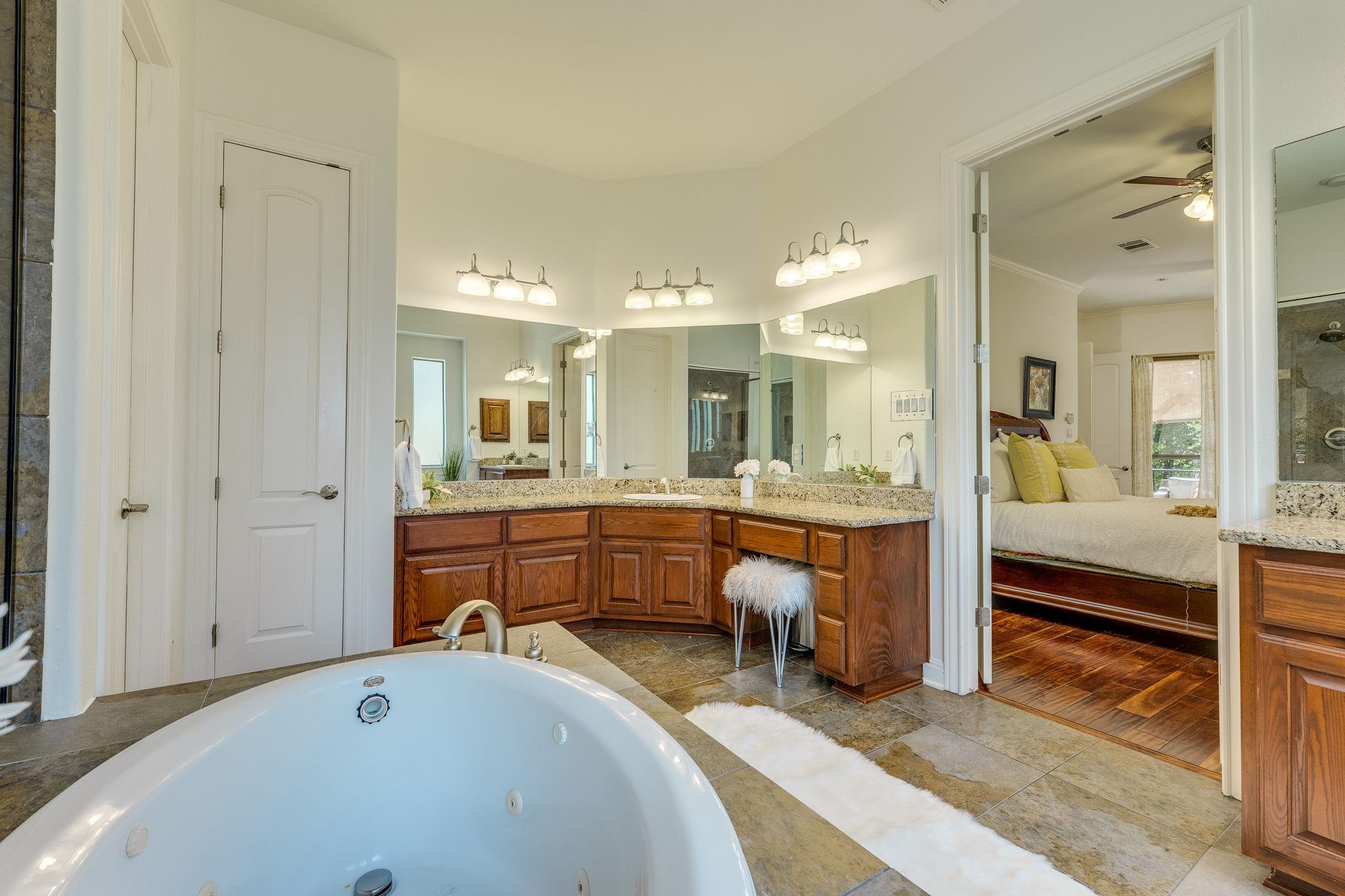 13229 Country Trails Ln, Austin, TX 78732