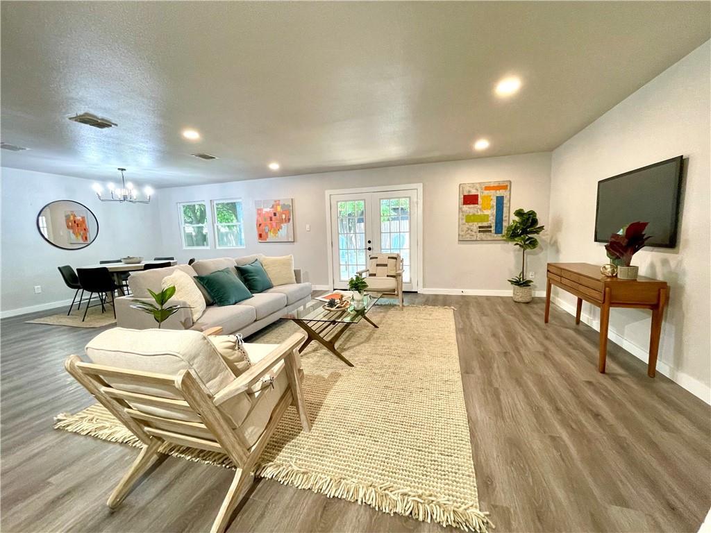 1737 Cricket Hollow Dr, Austin, TX 78758